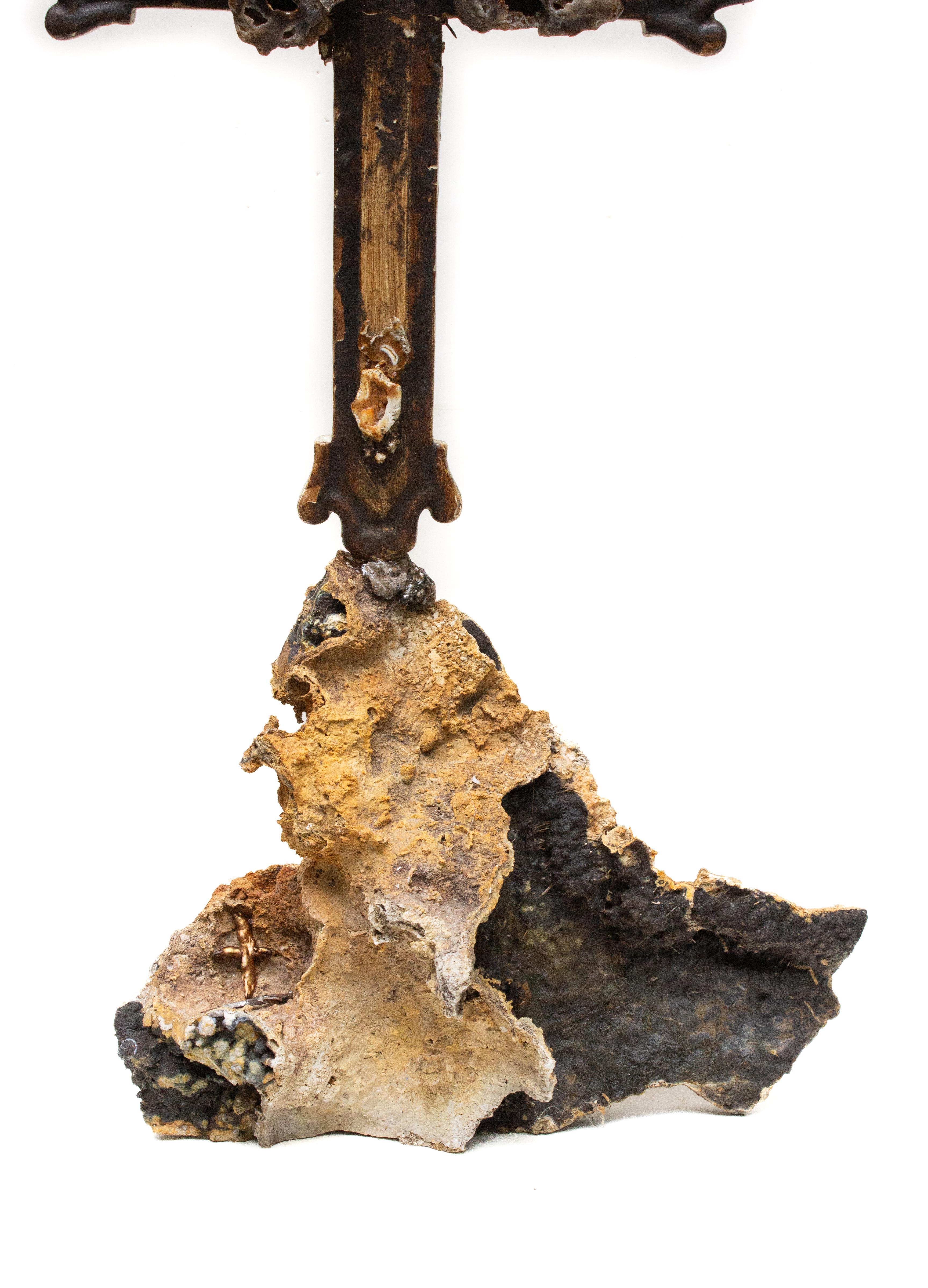 18th Century and Earlier 18th Century Italian Cross with Fossil Agate Coral and Mounted on Fossil Coral For Sale