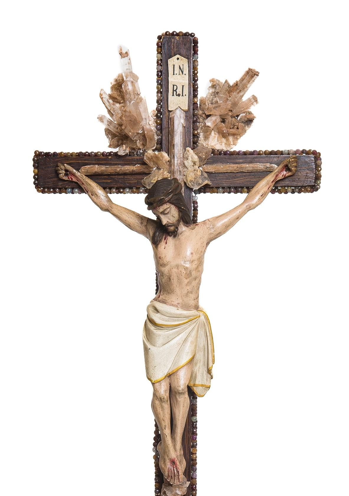 Hand-Carved Sculptural 18th Century Italian Crucifix with Selenite Sunrays and Apophyllite For Sale