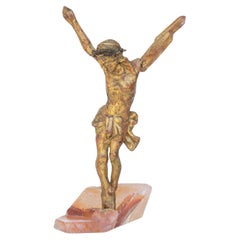 Figura escultórica italiana del siglo XVIII de Cristo sobre calcita óptica roja fantasma
