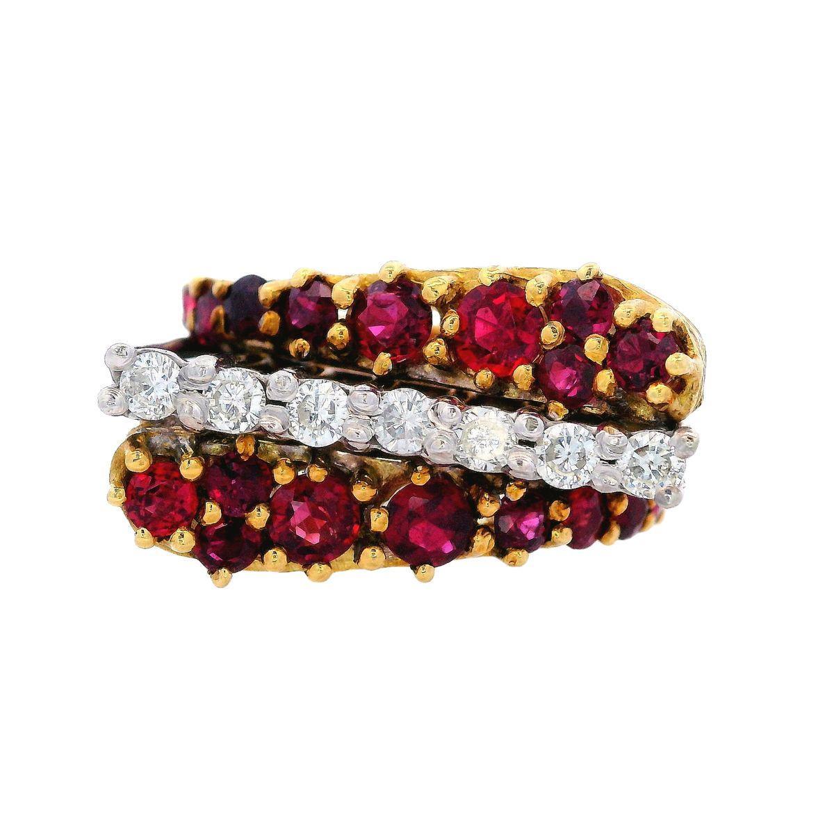 Taille ronde Bague sculpturale en or 18 carats avec diamants et rubis, 1960 en vente