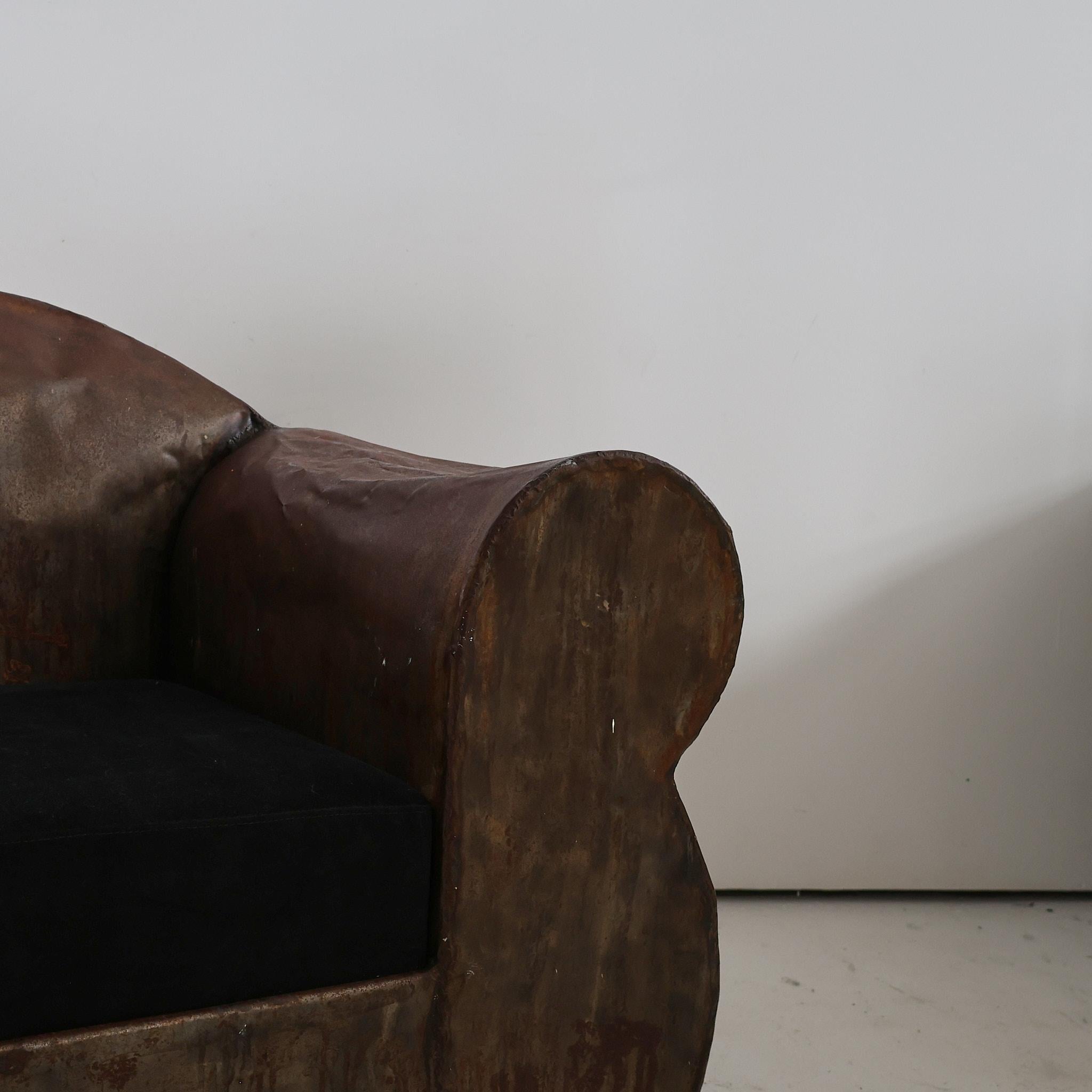 Sculptural 1970s Oversized Metal Club Chair For Sale 3