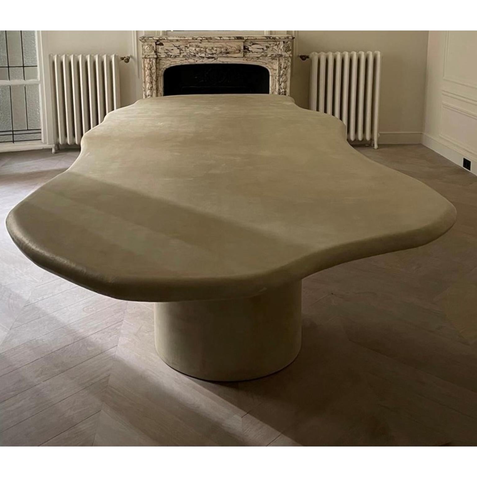 Sculptural 2 legs dining table 240 by Urban Creative
Dimensions: 120 cm x 240 cm x H 76cm
Materials: Natural CO2 friendly plasters
The tables are available in every shape, size and color.

Our coffee tables can be designed according to your wishes.