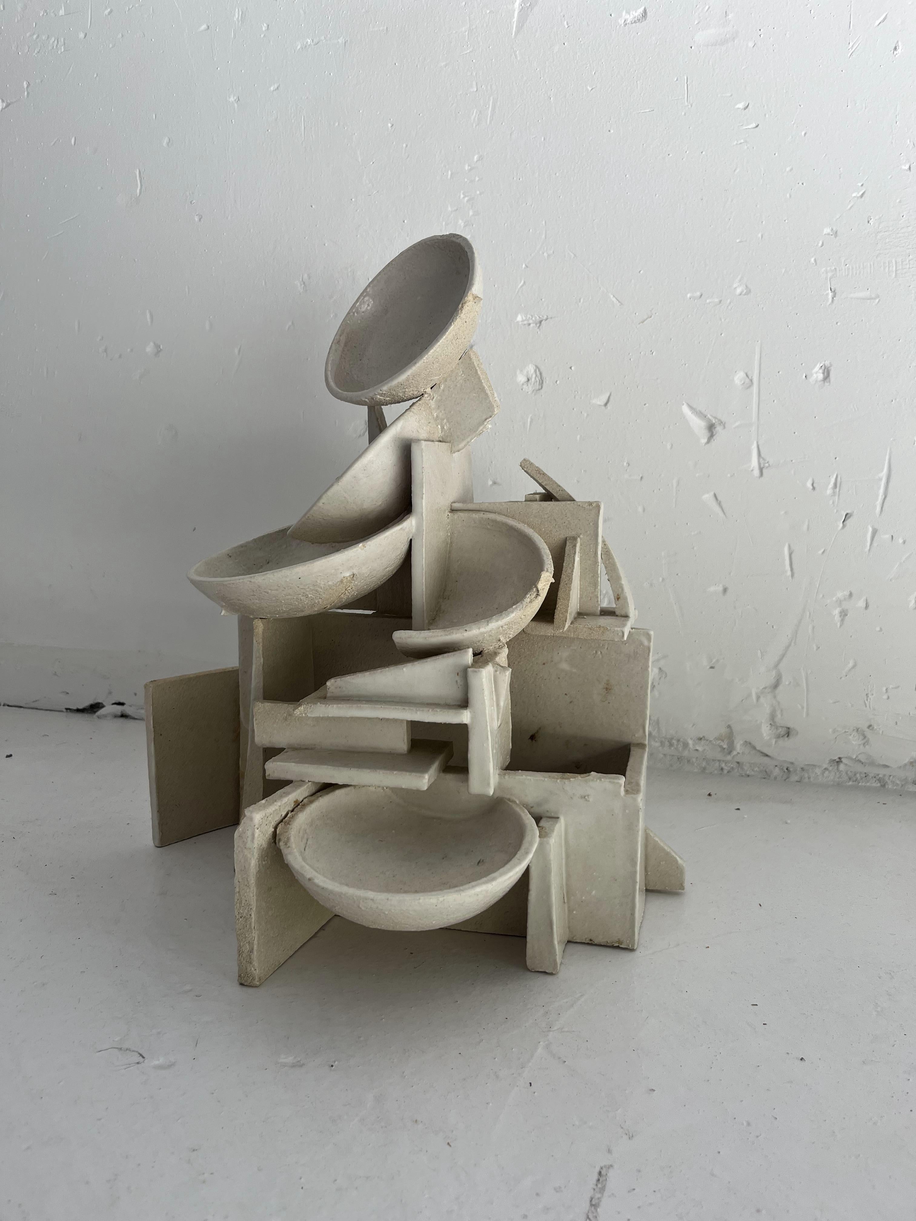 Sculptural Abstract Sculpture - Unique and Original Piece In Fair Condition For Sale In Barcelona, ES