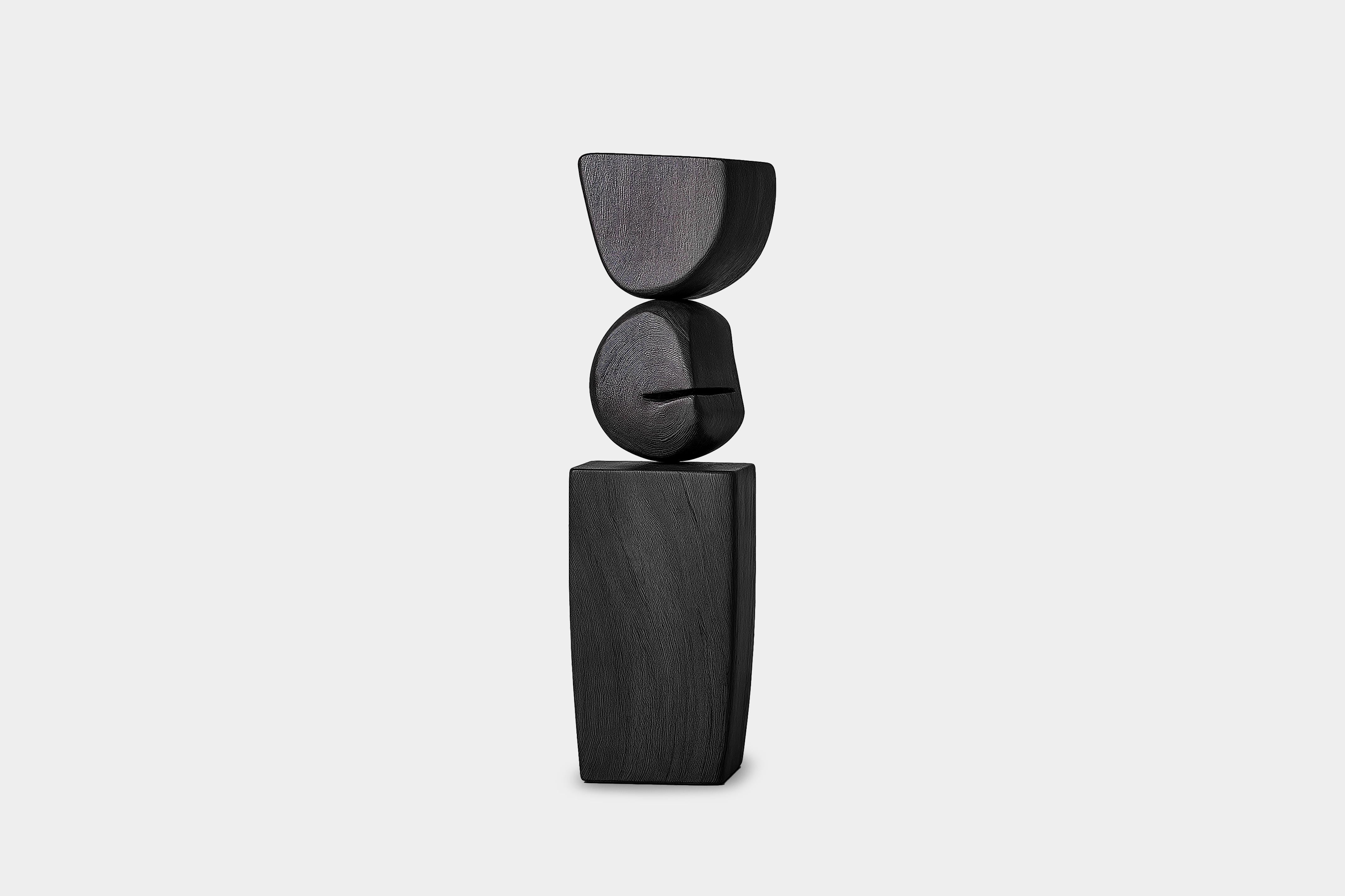 Sculptural Accent Lull No39 – NONO’s Wooden Totem for Artistic Spaces

———
Balance and tension are at the core of these sculptures. The interplay between the smooth, rounded forms and solid, angular bases creates a delicate equilibrium that invites