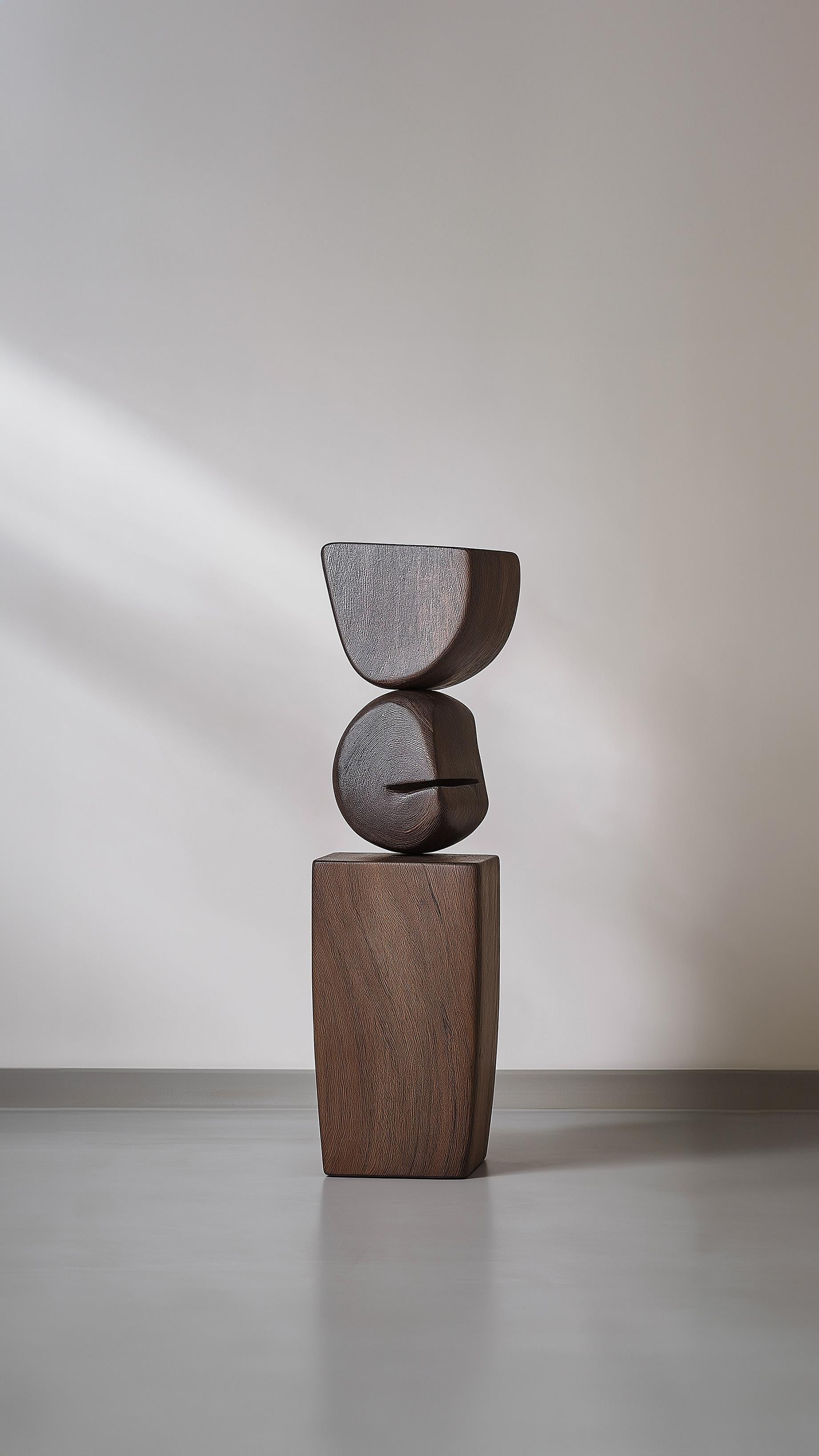 Mexican Sculptural Accent Lull No39 – NONO’s Wooden Totem for Artistic Spaces For Sale