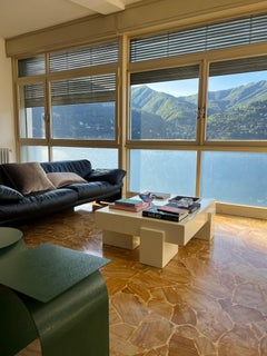 Rare table basse brutaliste sculpturale de l'architecte Eugenio Mondellini