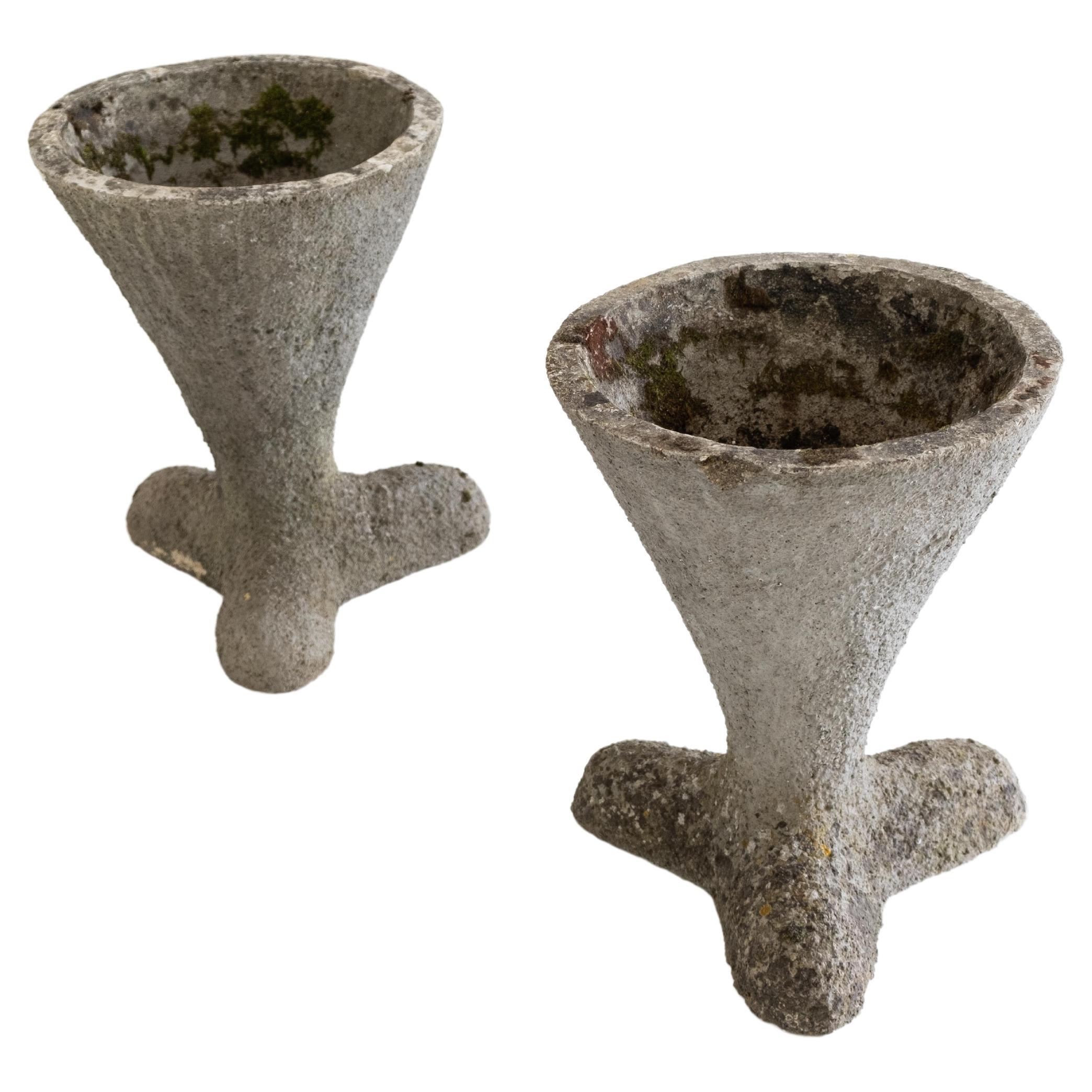 Sculptural and Very Decorative Pair of French Concrete Planters, Ca. 1970s