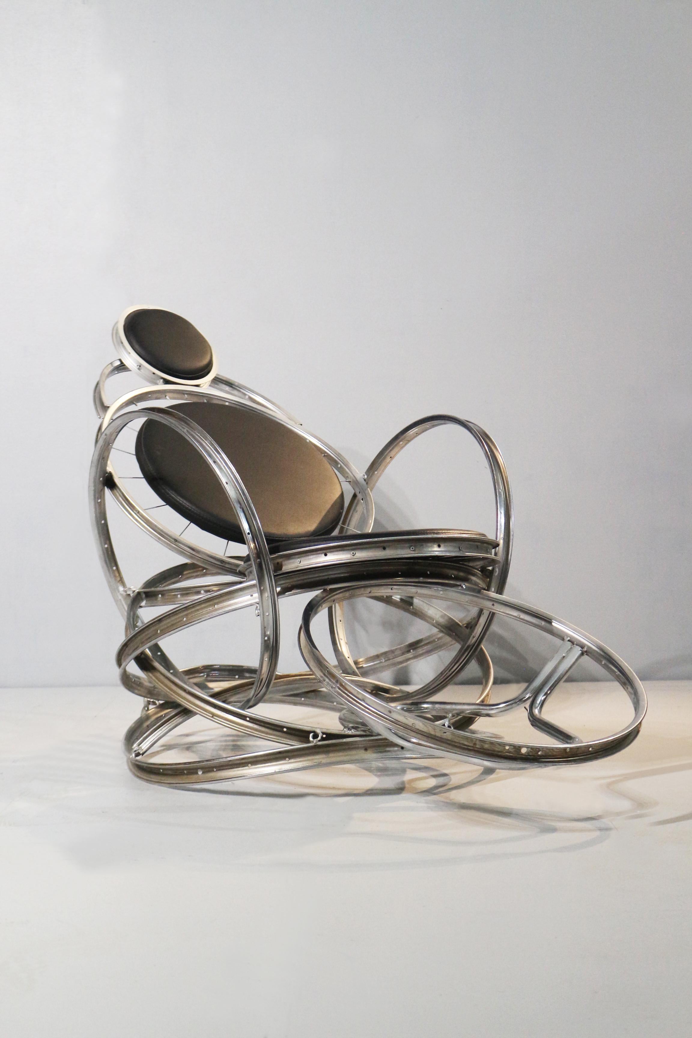 Français Fauteuil sculptural bicyle en vente