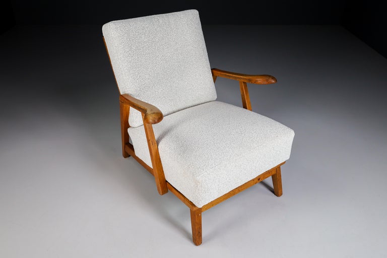 Mid-Century Modern Sculptural Armchairs in Oak and Reupholstered Fabric, France, 1950s For Sale