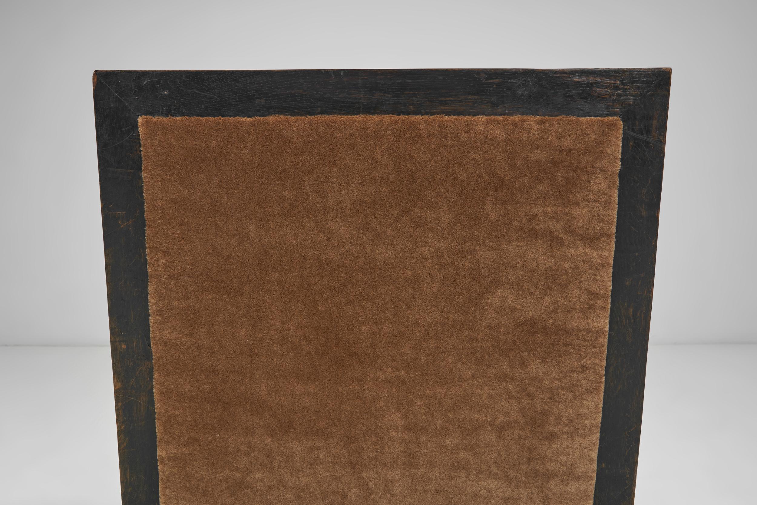 Fauteuil sculptural Art déco en mohair brun, France vers 1930 en vente 7