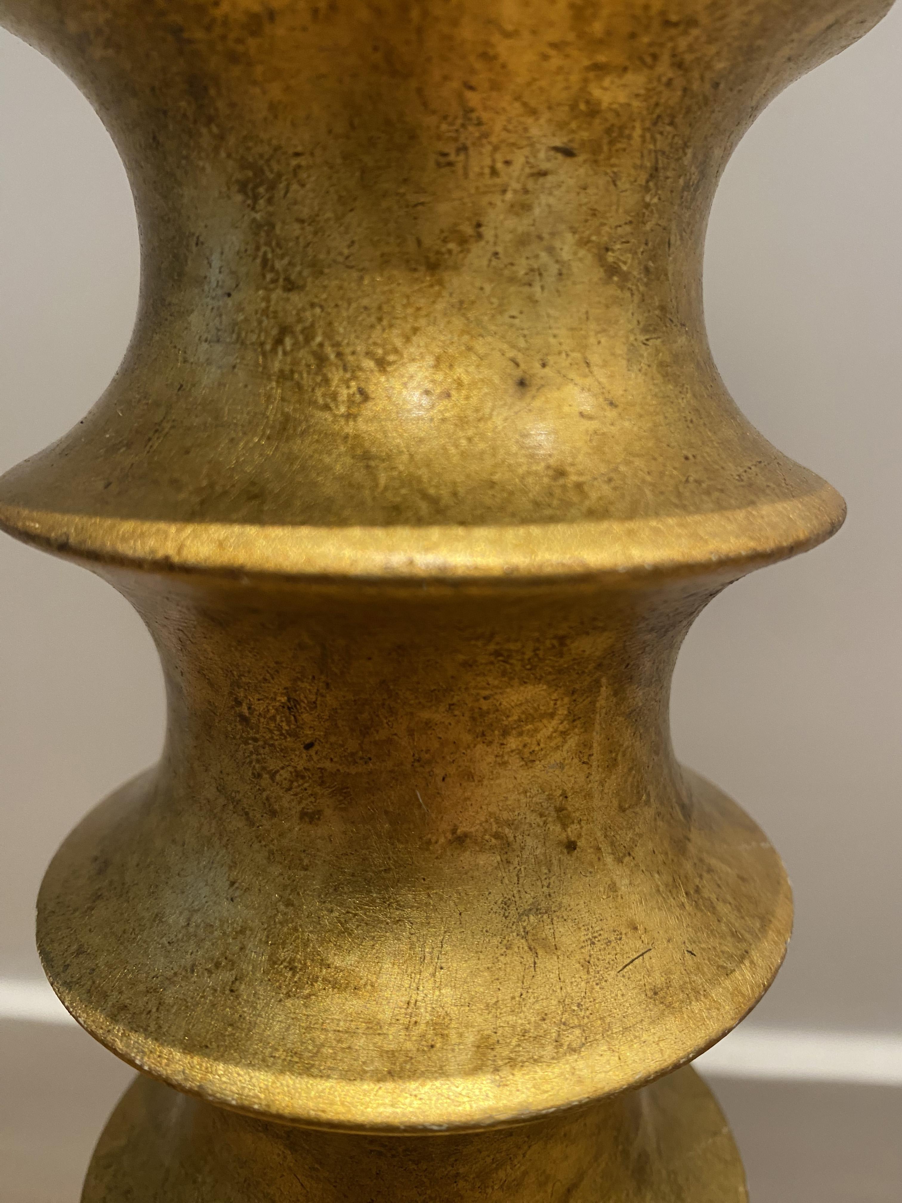 Gold Plate Sculptural Art Deco Gilded Wood Lamp in the style of Giacometti, Porta Romana. For Sale