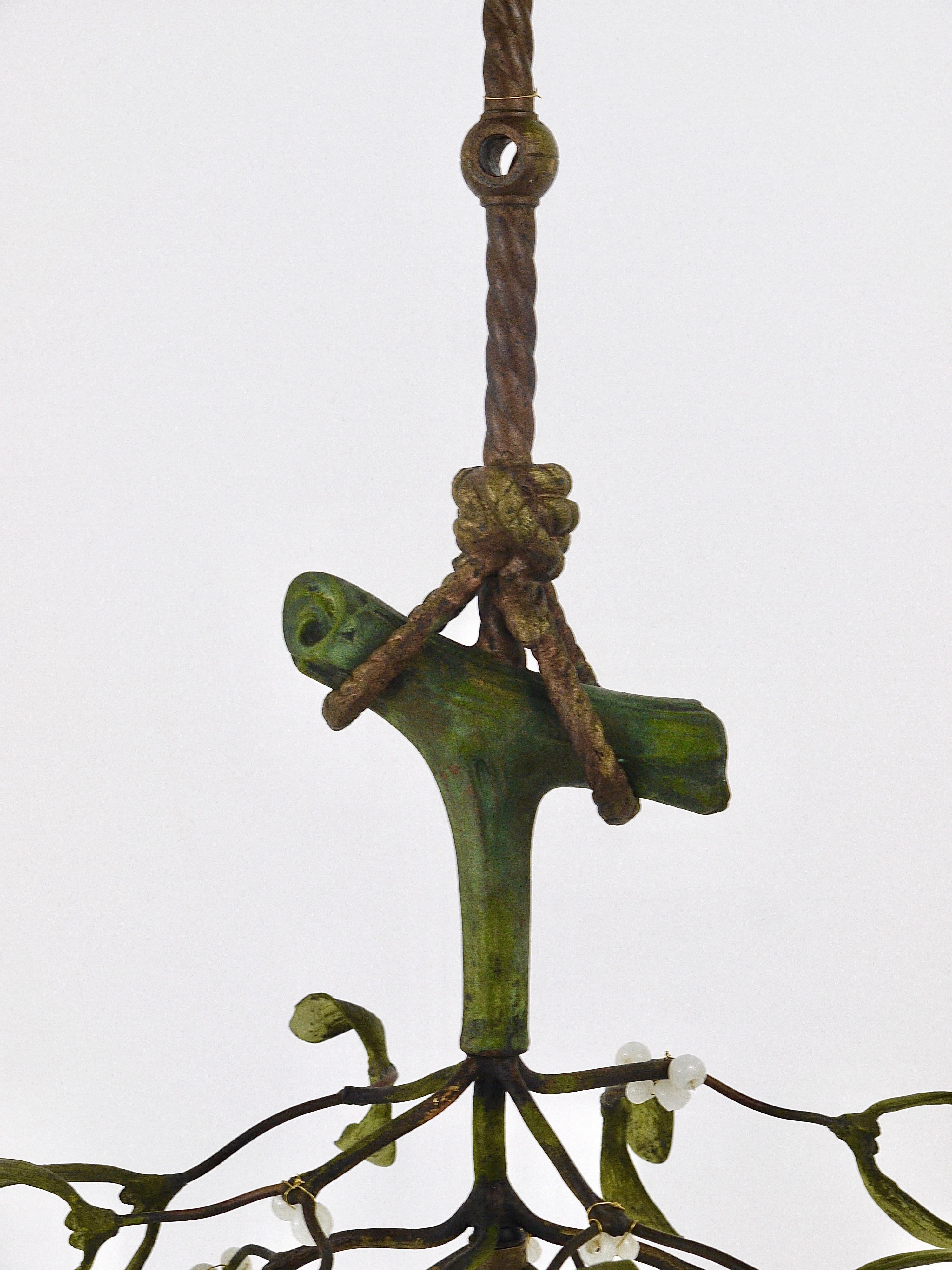 Skulpturaler Jugendstil-Kronleuchter aus Bronze mit Schildkrötenkopf, Frankreich, 1920er Jahre (Französisch)