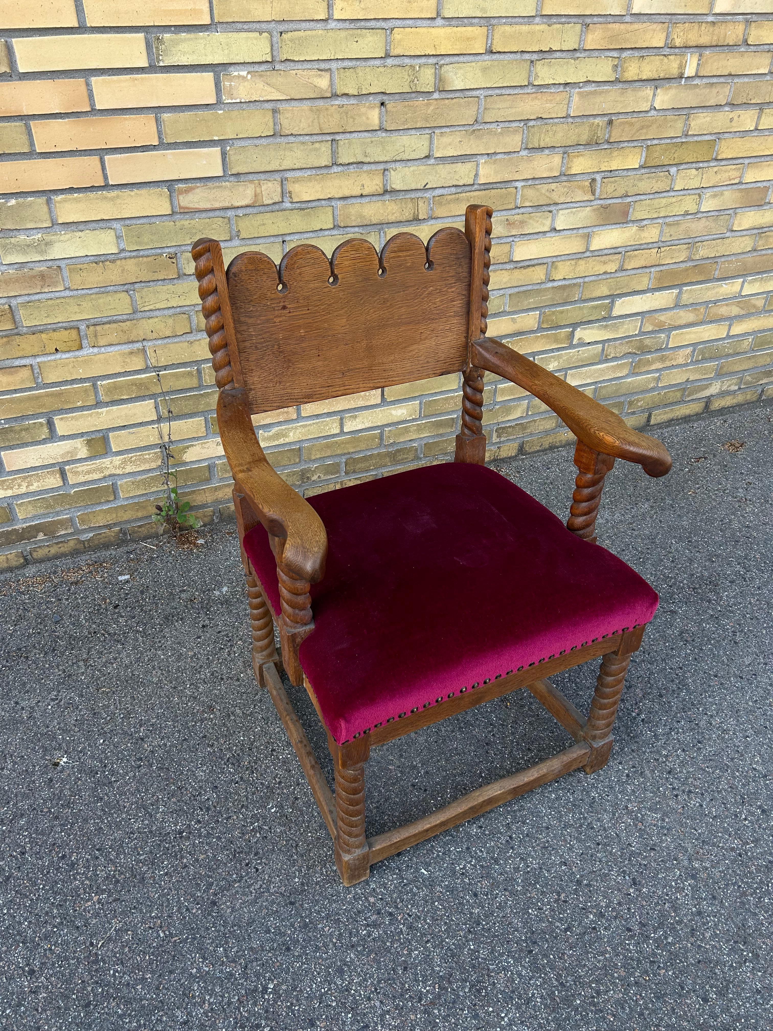 Sculptural Arts and Crafts Oak Arm Chair, Denmark 1920’s For Sale 1