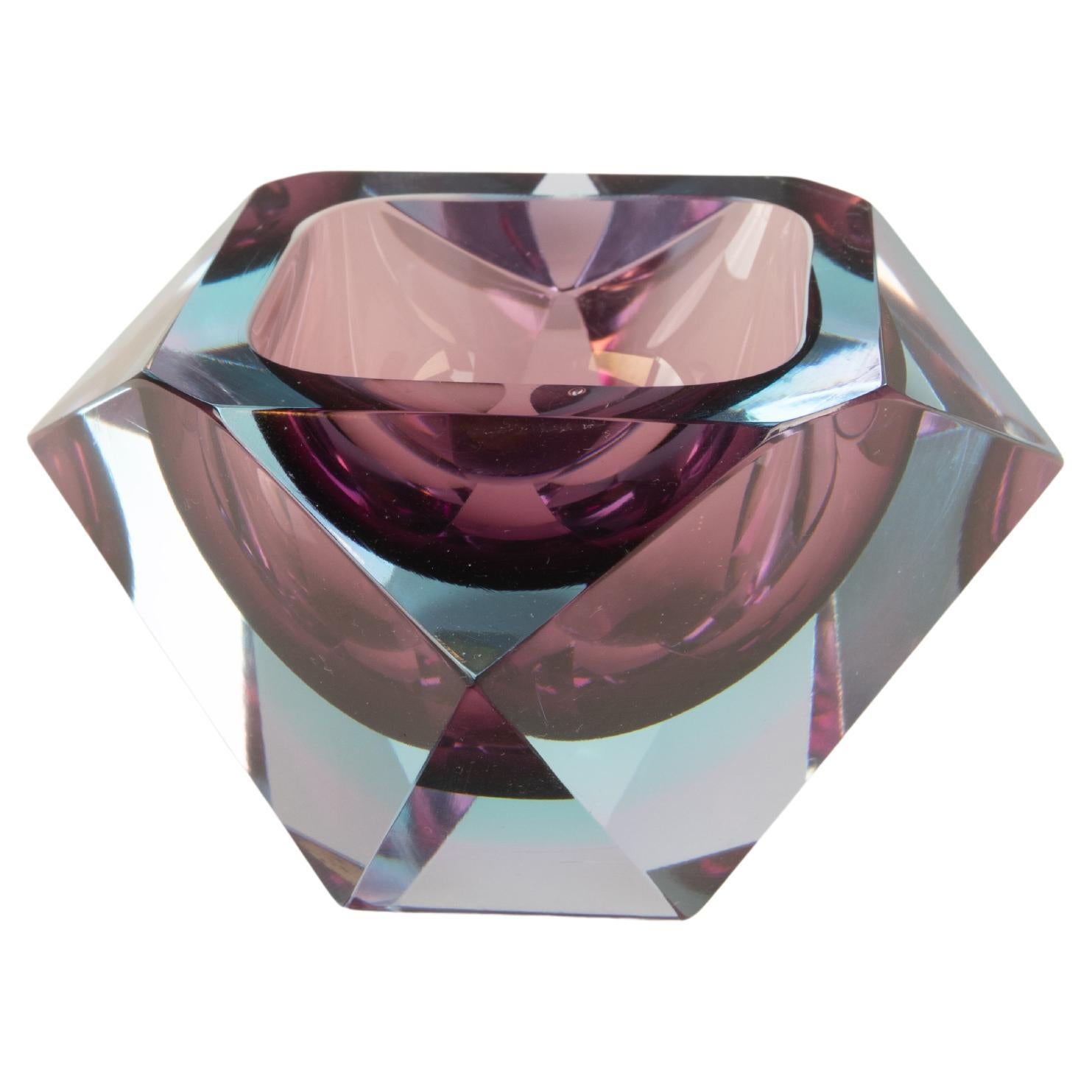 Sculptural ashtray attributed to Flavio Poli for Seguso Vetri d’Arte, 1970