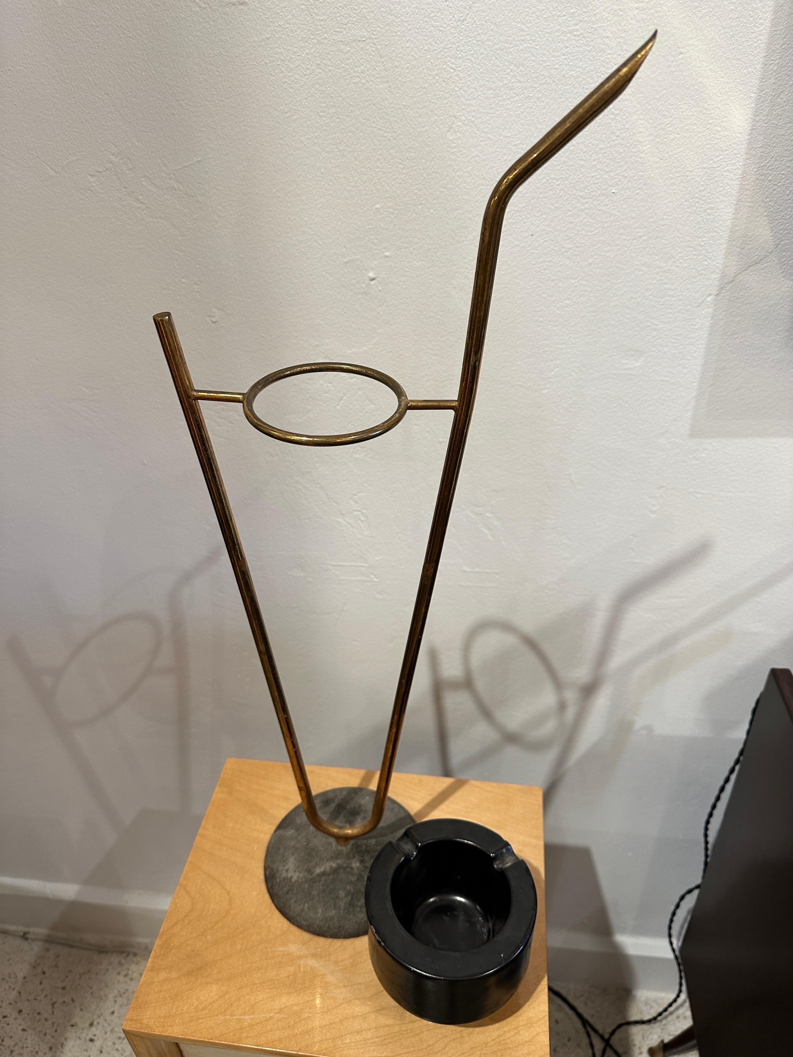 Skulpturaler Aschenbecher/Auffangbehälter im Stil von Matégot und Georges Jouve im Zustand „Gut“ im Angebot in East Hampton, NY