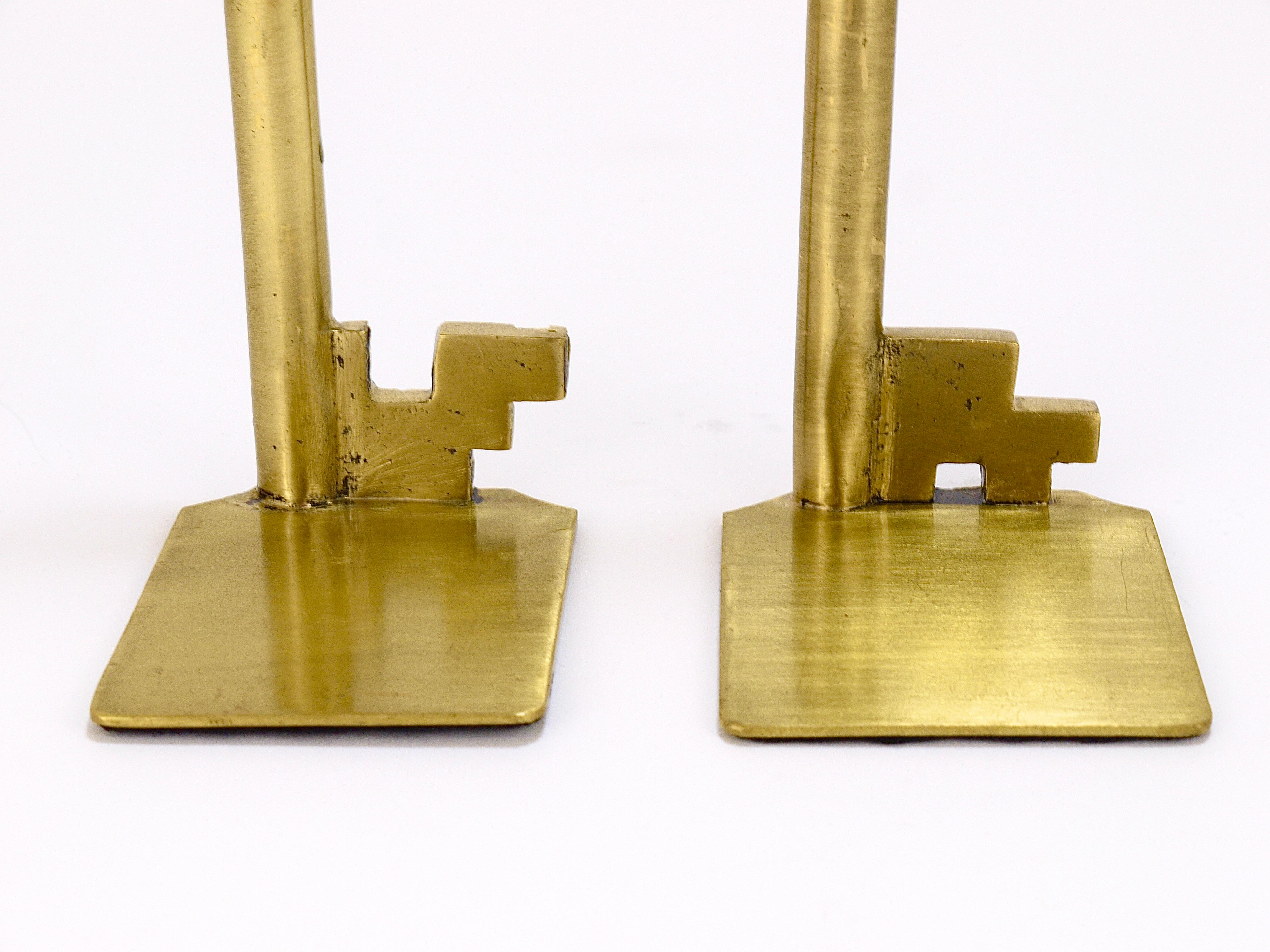 Sculptural Austrian Midcentury Brass Key Book Ends from the, 1950s For Sale 6