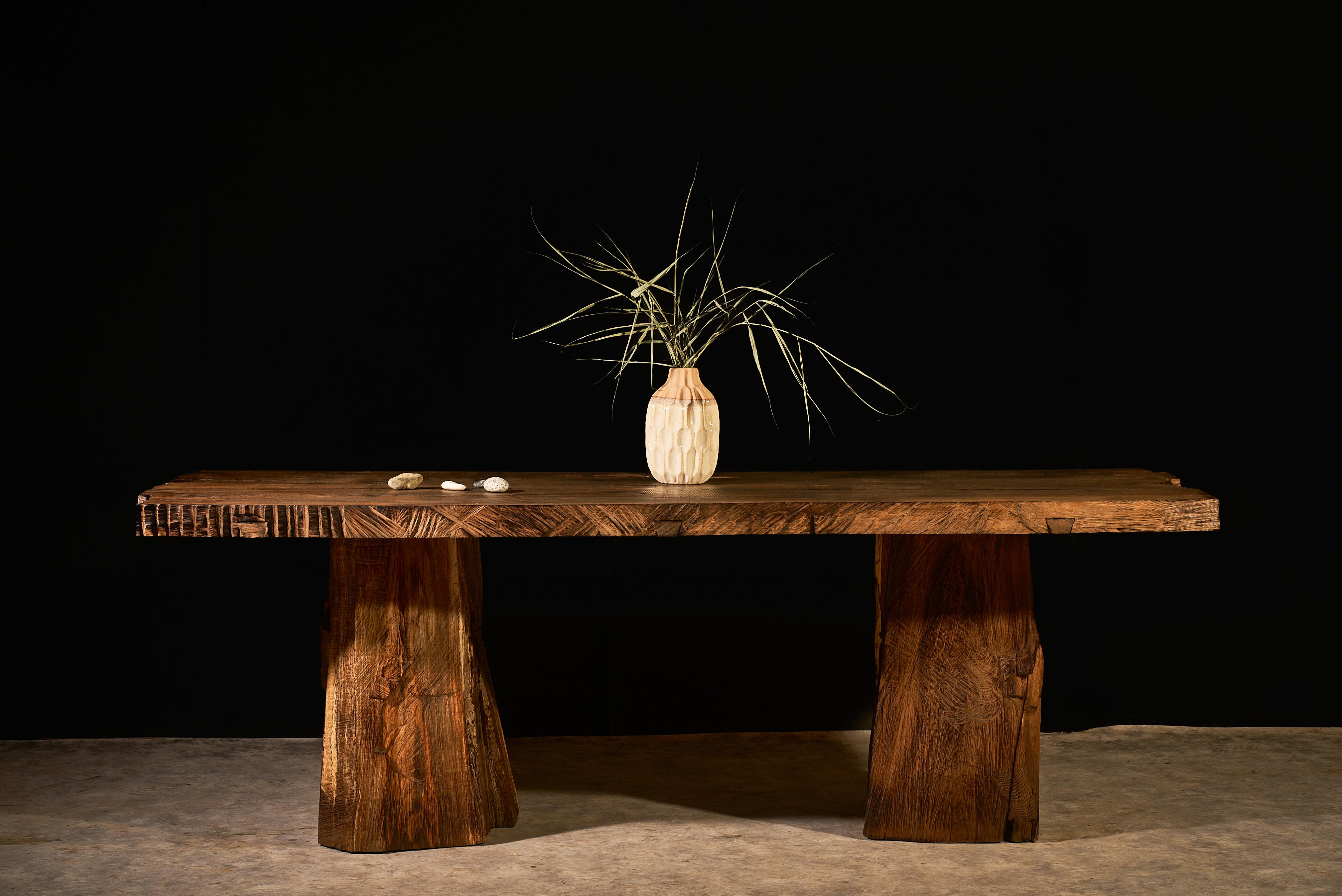 Sculptural Authentic Solid Oak Dining Table in Brutalist Style by Sergio Vulpe For Sale 6