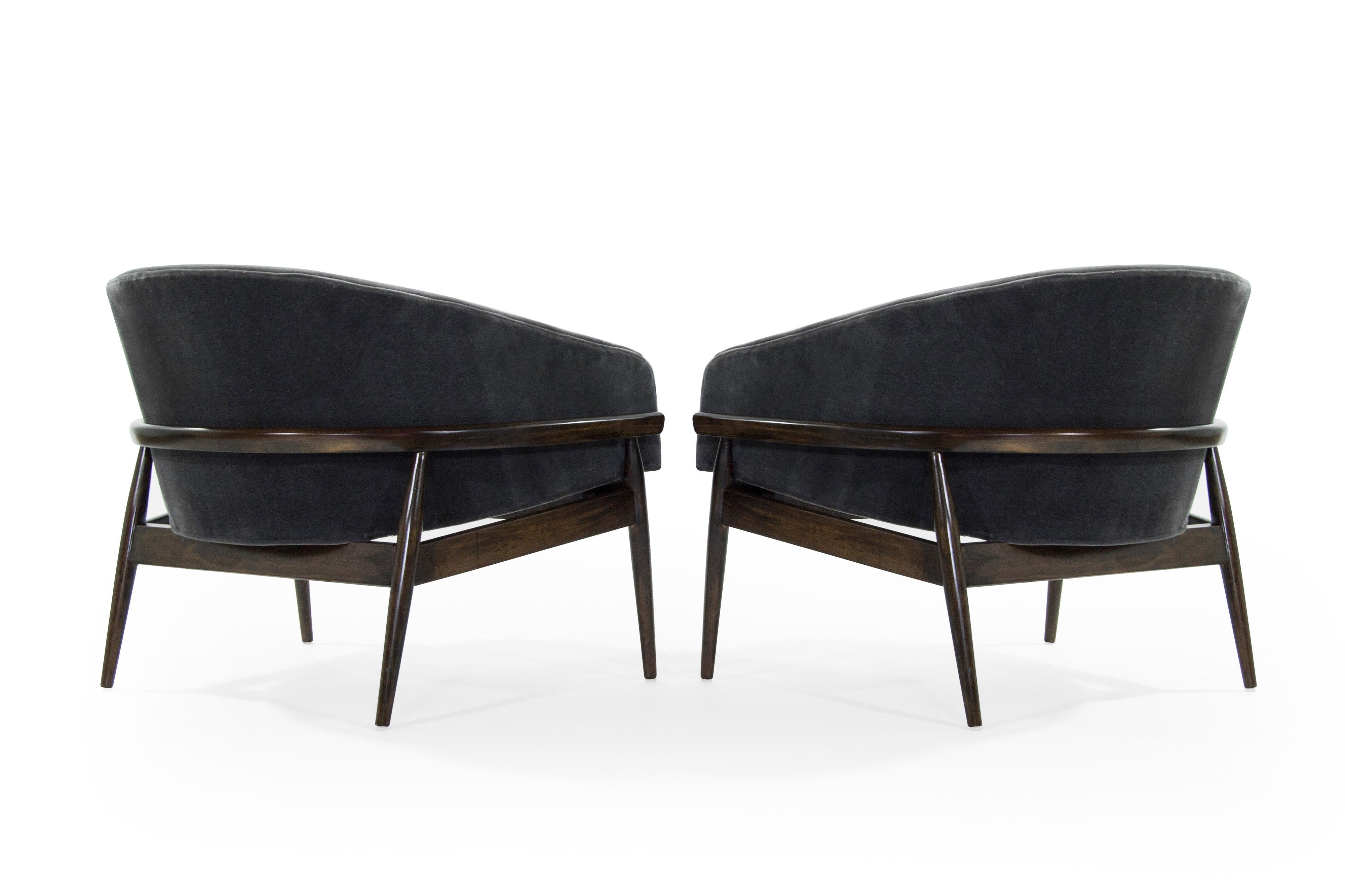 Skulpturale Barrel Lounge Chairs von Milo Baughman:: 1950er Jahre (Moderne der Mitte des Jahrhunderts)