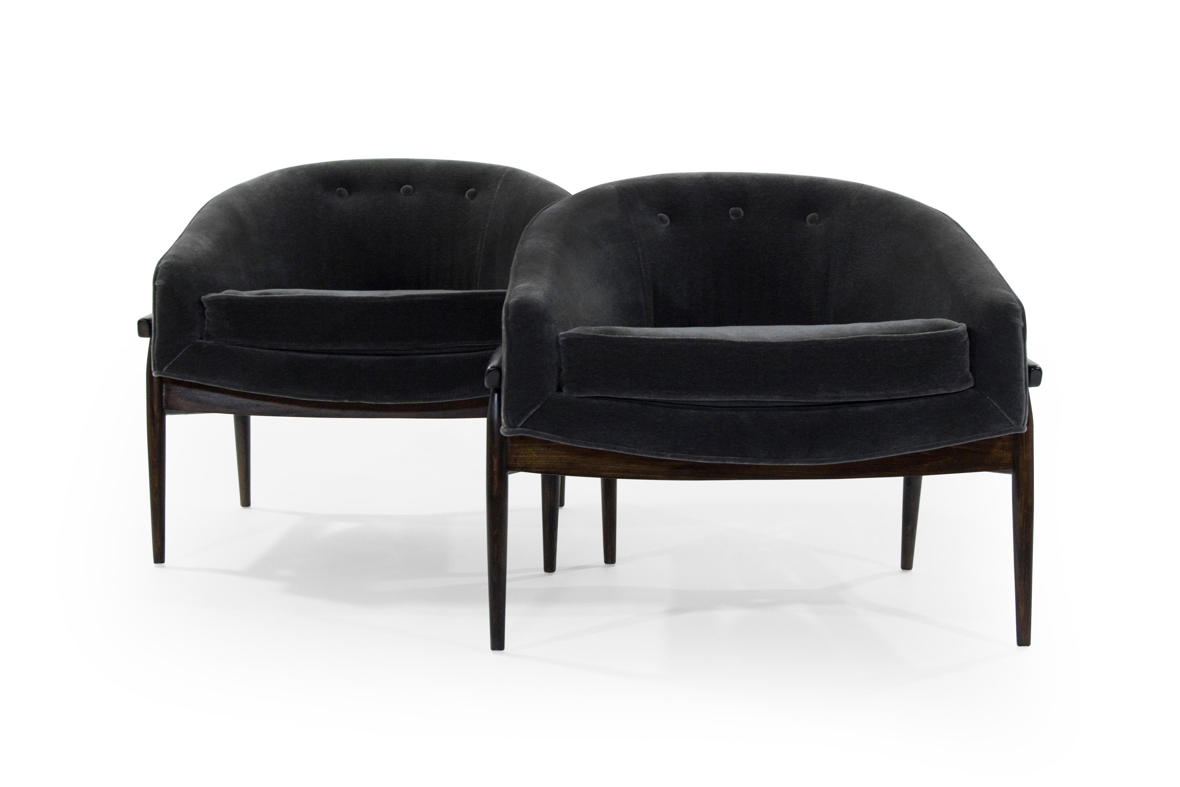 20th Century Sculptural Barrel Lounge Chairs by Milo Baughman, 1950s