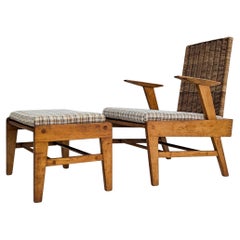 Fauteuil sculptural en Beeche et rotin avec pouf par Úľuv, 1960s