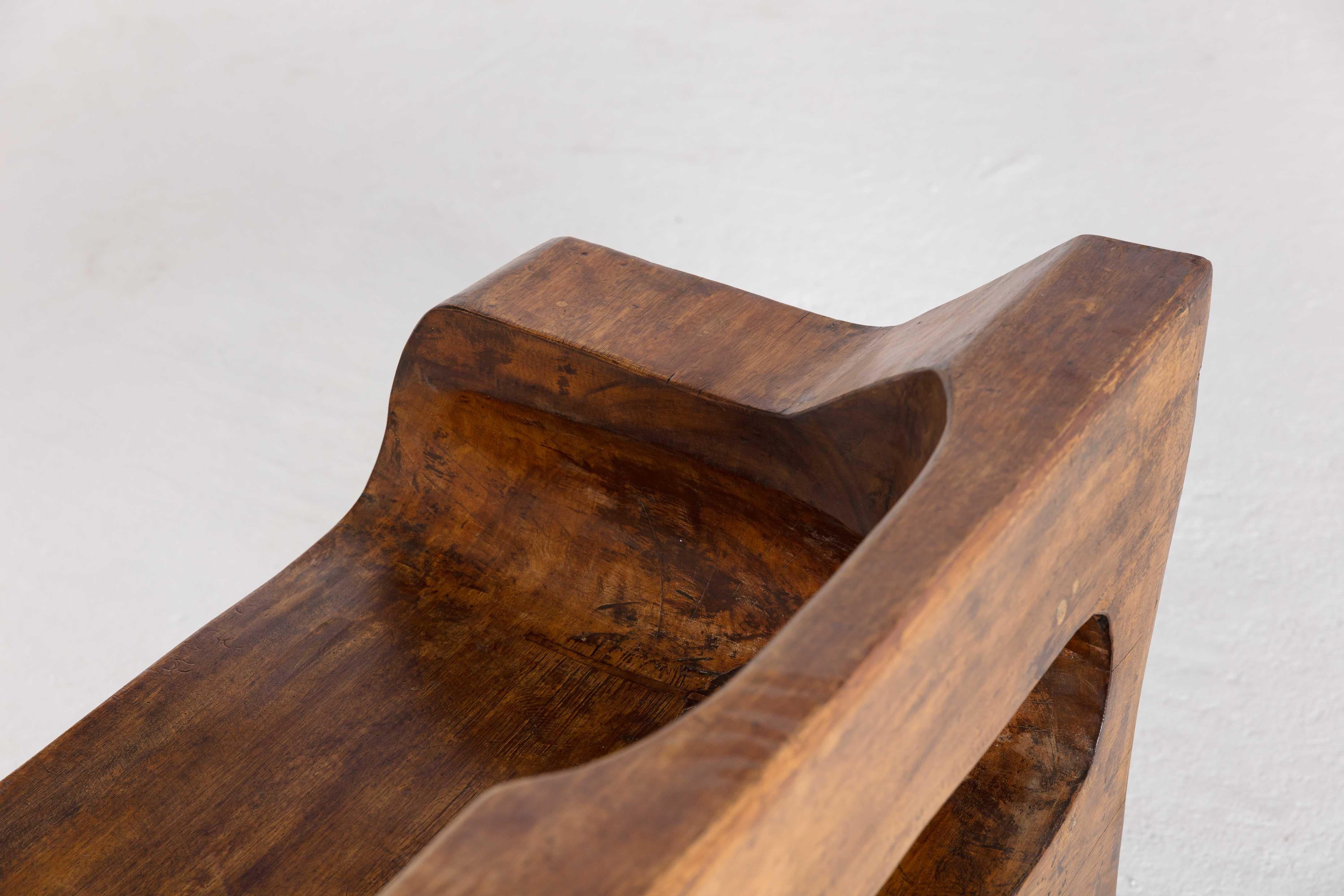 Sculptural bench by Jose Zanine Caldas For Sale 7