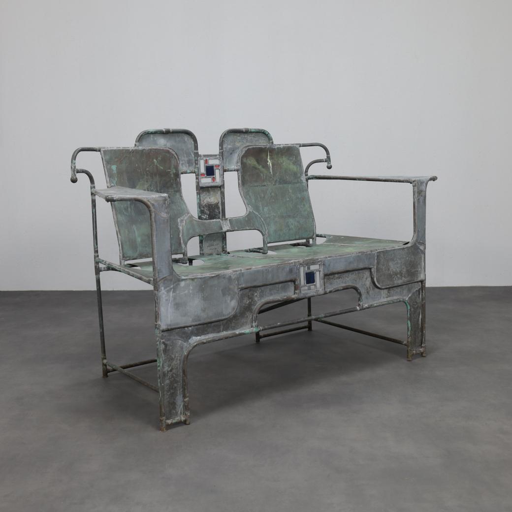 Autre Banc sculptural en cuivre, zinc et Stained Glass de Cor de Ree, Pays-Bas en vente