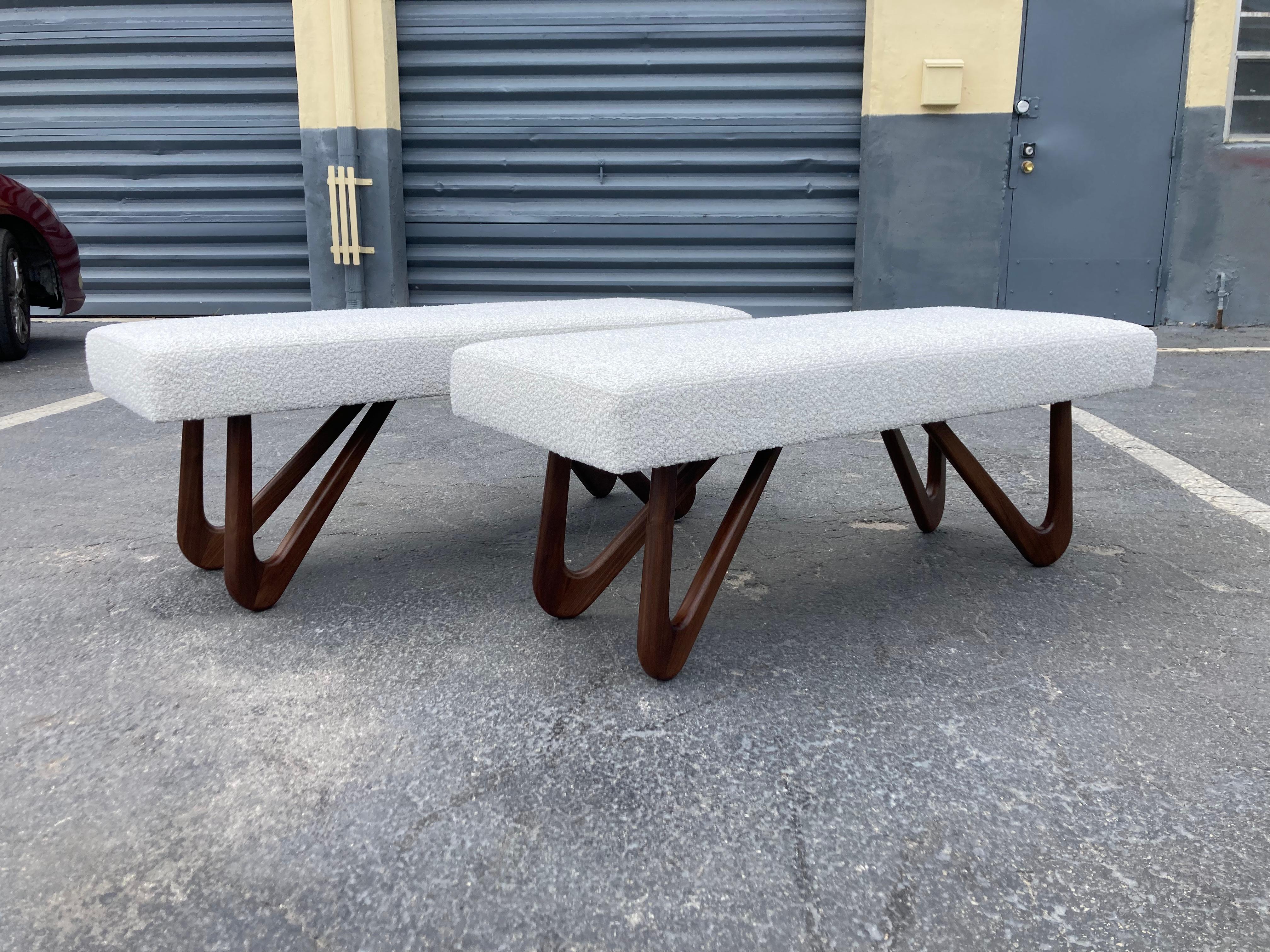 American Sculptural Bench, Walnut and Boucle For Sale