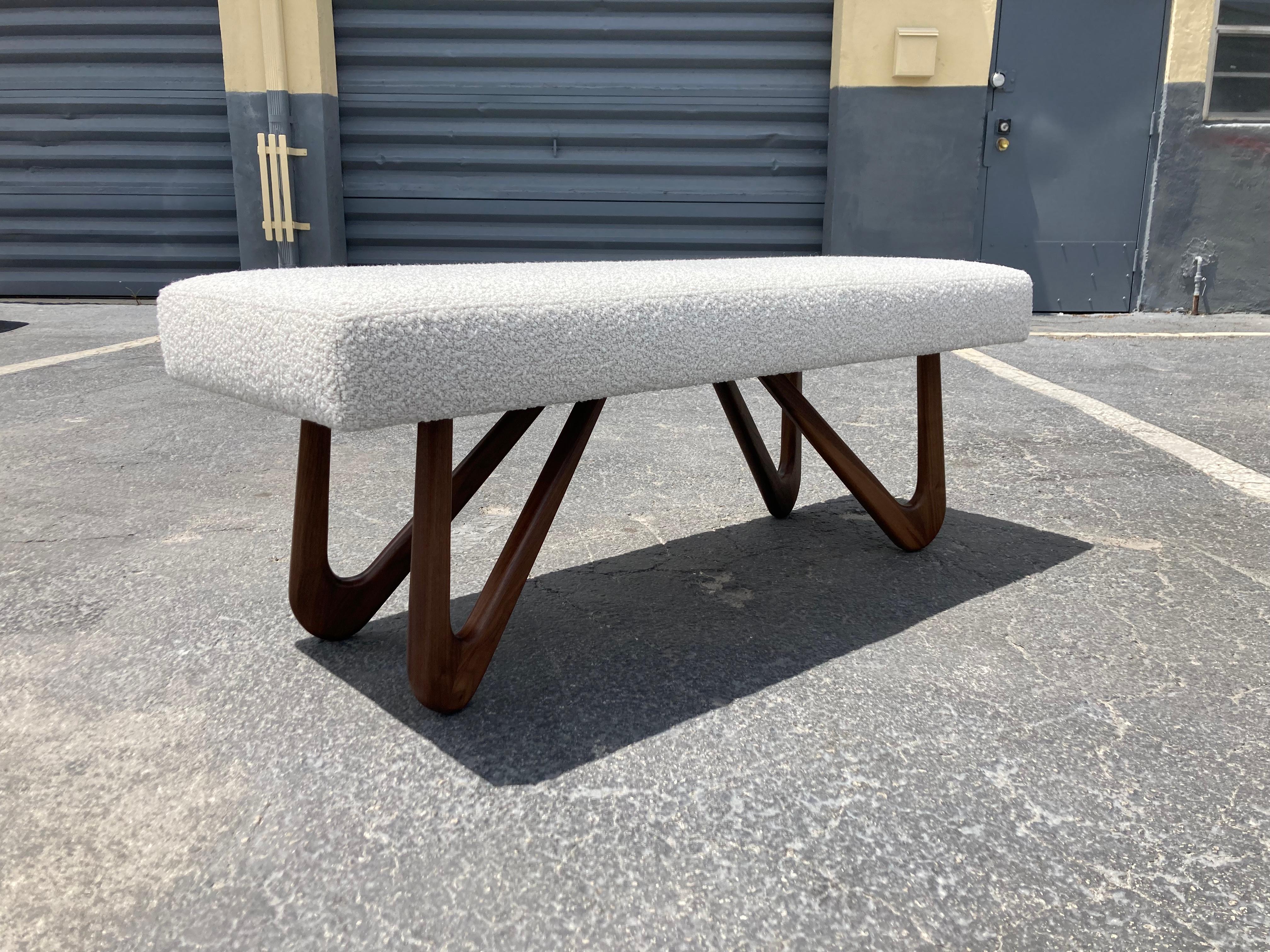 Sculptural Bench, Walnut and Boucle In Excellent Condition For Sale In Miami, FL