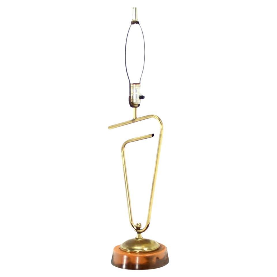 Sculptural Bent Brass Tube Paper Clip Shape Table Lamp Fontana Arte Style MINT For Sale