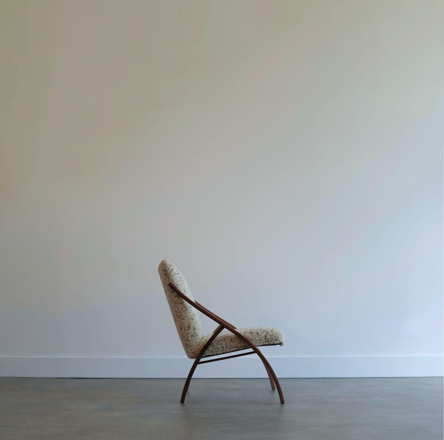 Scandinave moderne Chaise longue sculpturale en teck courbé, Suède, C.C., années 1950 en vente