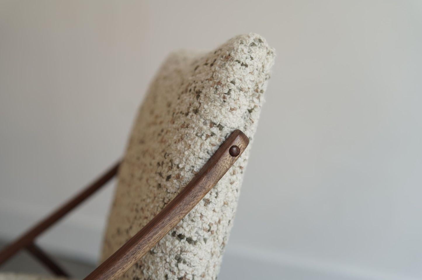 Laine Chaise longue sculpturale en teck courbé, Suède, C.C., années 1950 en vente