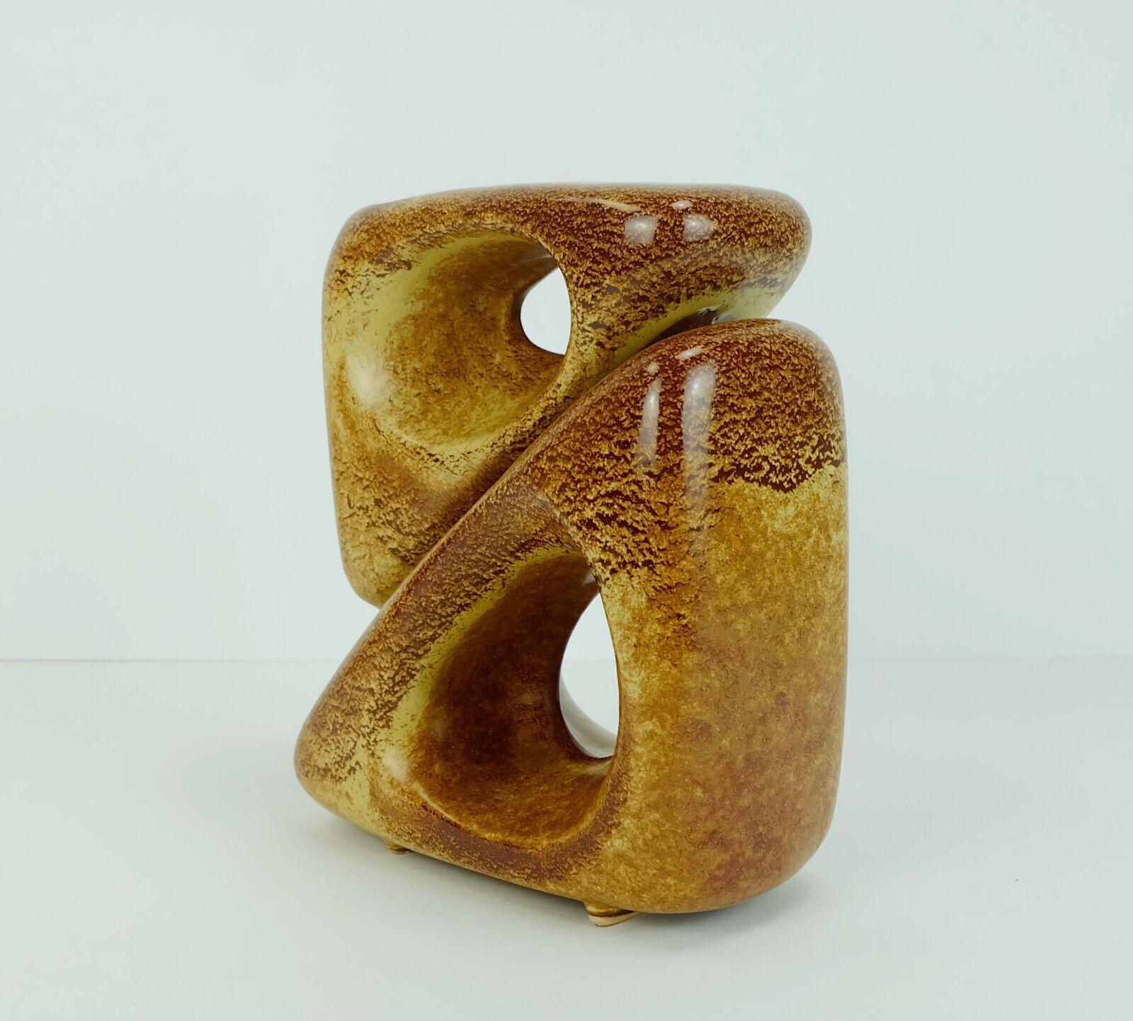 Sculptural Bertoncello Italy Ceramic Vase Roberto Rigon 1970s Model 913 In Good Condition For Sale In Mannheim, DE