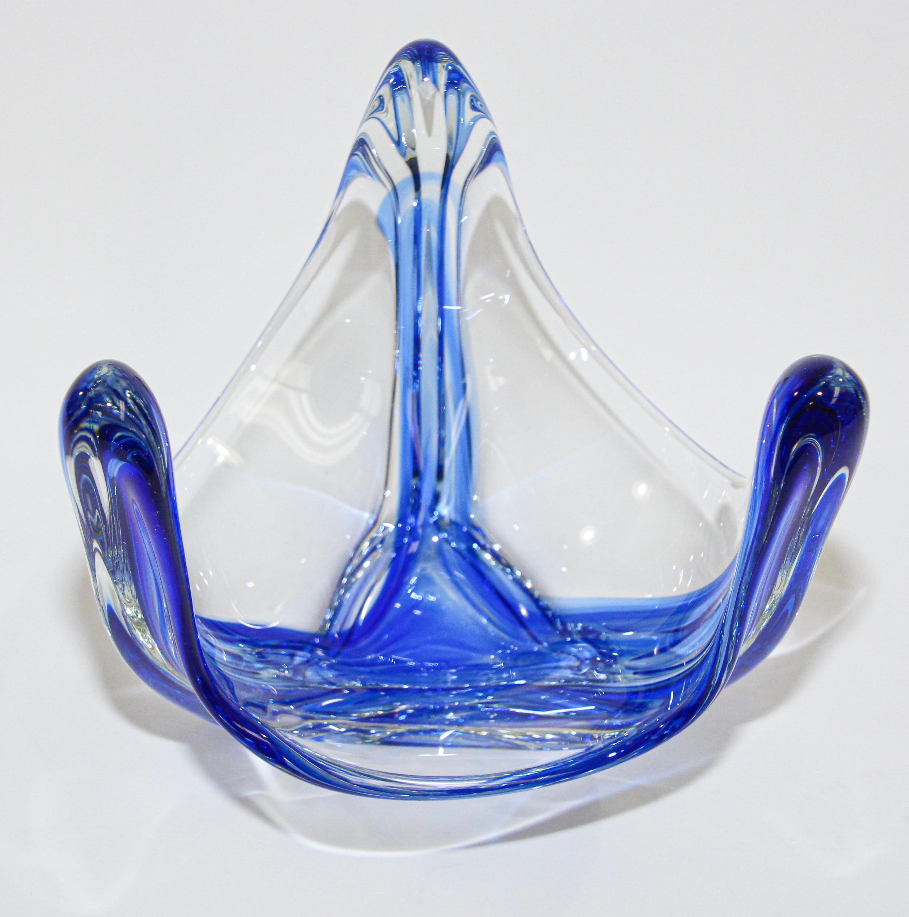Sculptural Blue Large Decorative Hand Blown Murano Glass Bowl In Good Condition In North Hollywood, CA