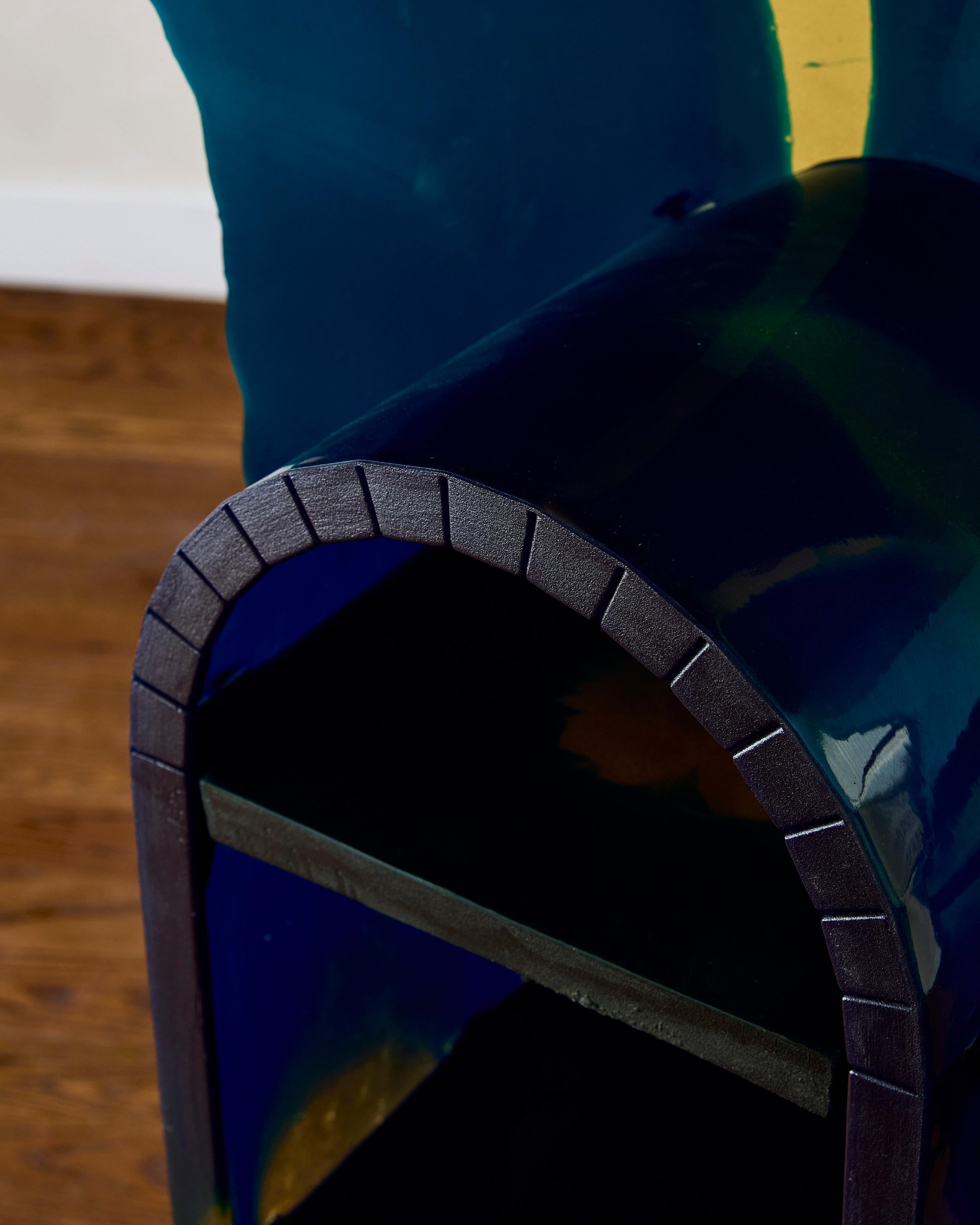 Porte-livres sculptural intitulé « Nobody's Guard » de Gaetano Pesce pour Zerodisegno Bon état - En vente à New York, NY