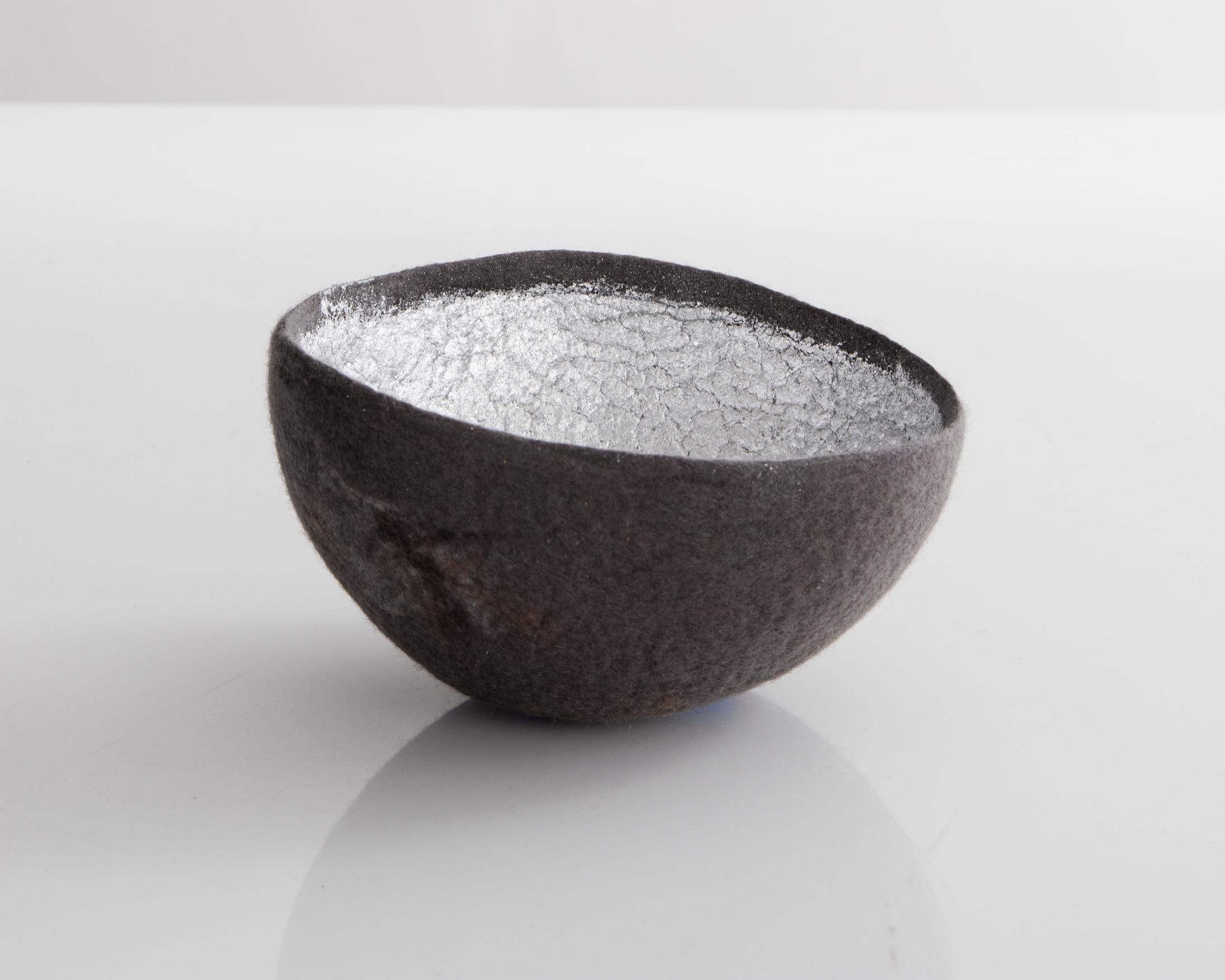 South African Sculptural Bowl in Medium Gray and Silver Metallic Felt by Ronel Jordaan, 2016