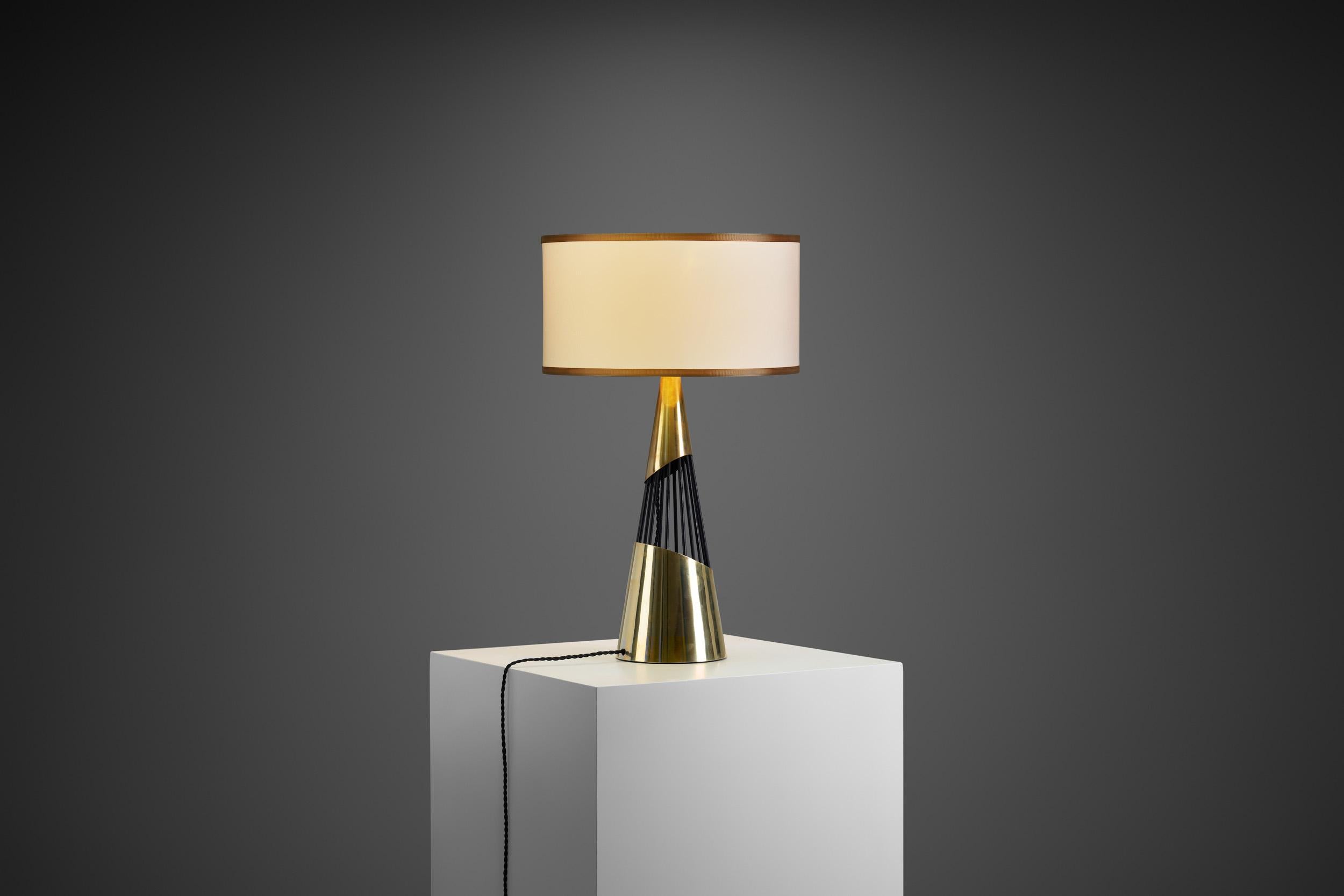 Danish Sculptural Brass and Lacquered Metal Table Lamp, Denmark 1960s For Sale