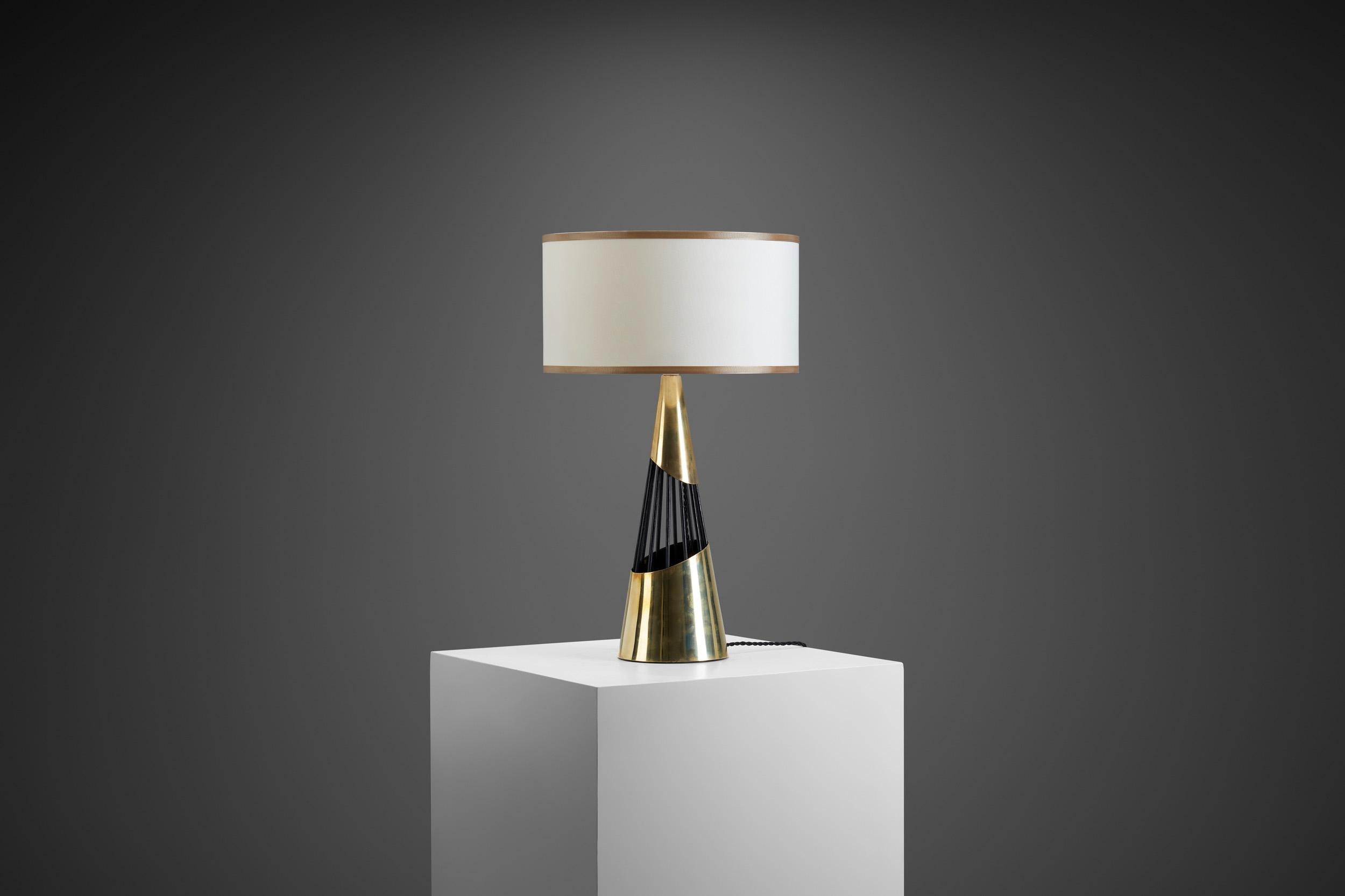 Sculptural Brass and Lacquered Metal Table Lamp, Denmark 1960s For Sale 1