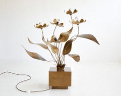 Sculptural brass floor lamp with leaves and flowers, France 1960-1970