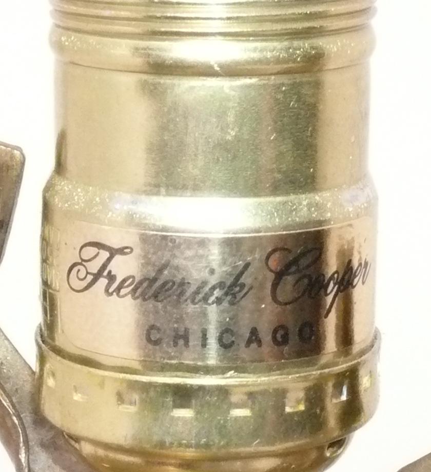 Lampade scultoree in ottone della metà del secolo scorso di Frederick Cooper In condizioni buone in vendita a Atlanta, GA