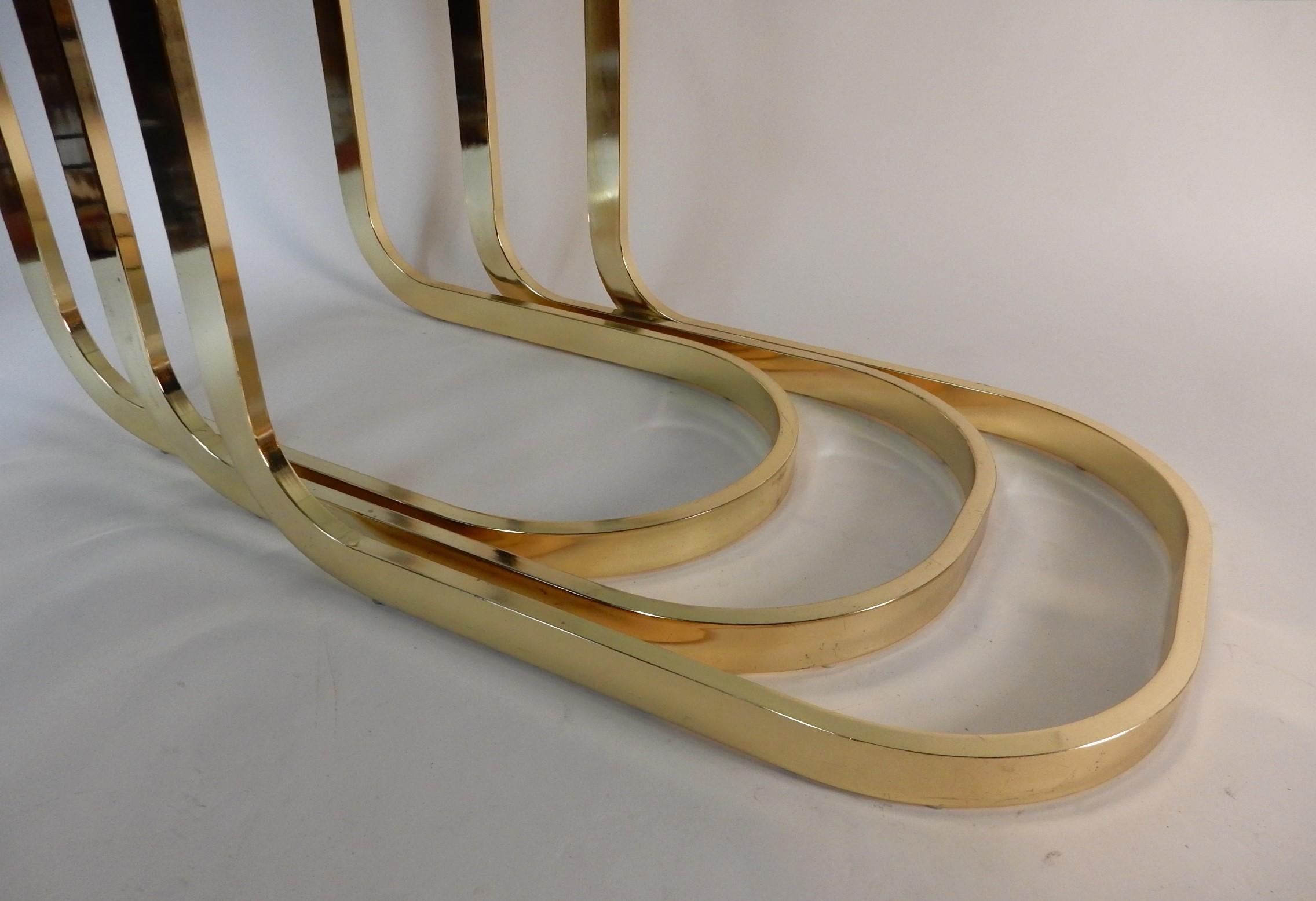 Sculptural Brass Nesting Table Set with Cantilever Glass Tops In Good Condition For Sale In Las Vegas, NV
