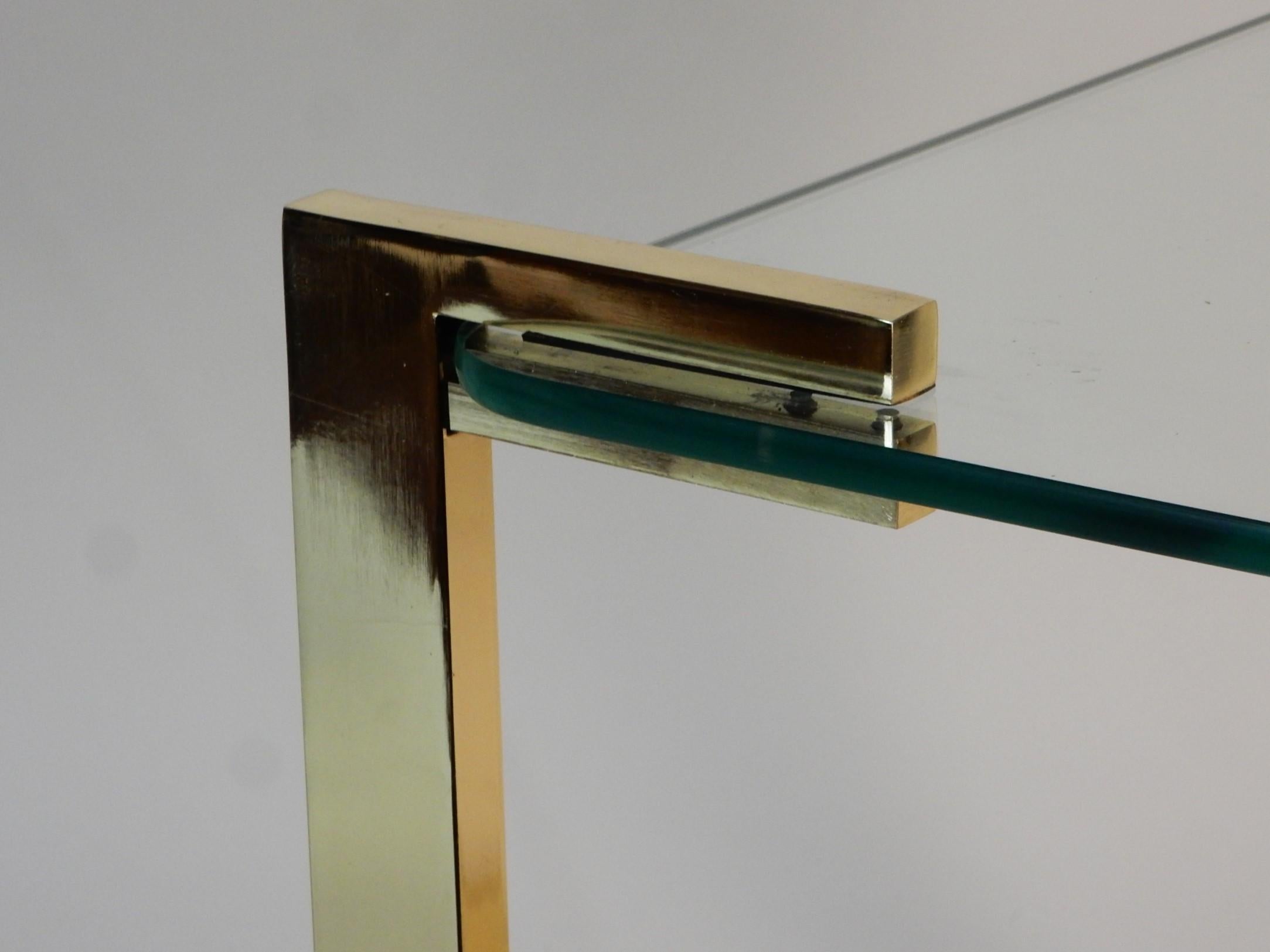 Sculptural Brass Nesting Table Set with Cantilever Glass Tops For Sale 1