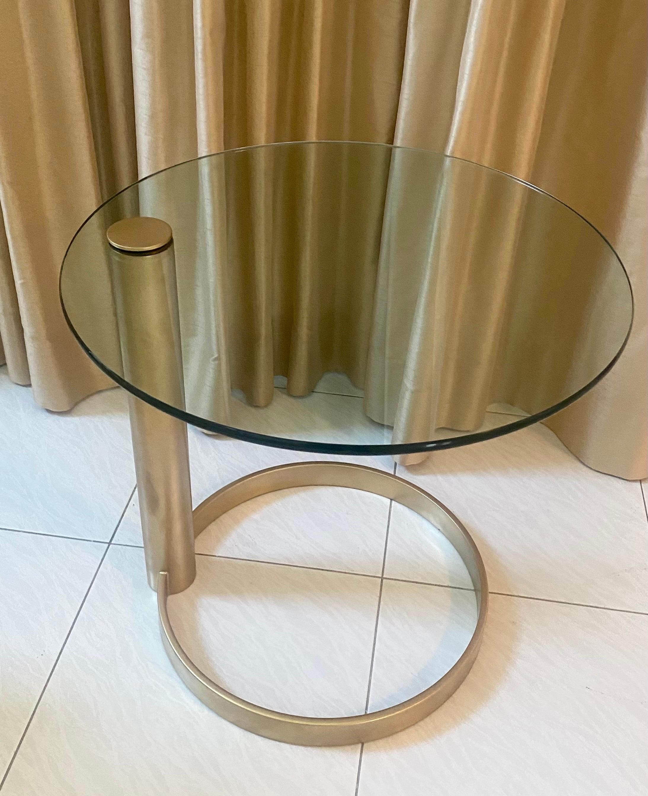 Table d'appoint sculpturale en laiton de la collection Pace en vente 7