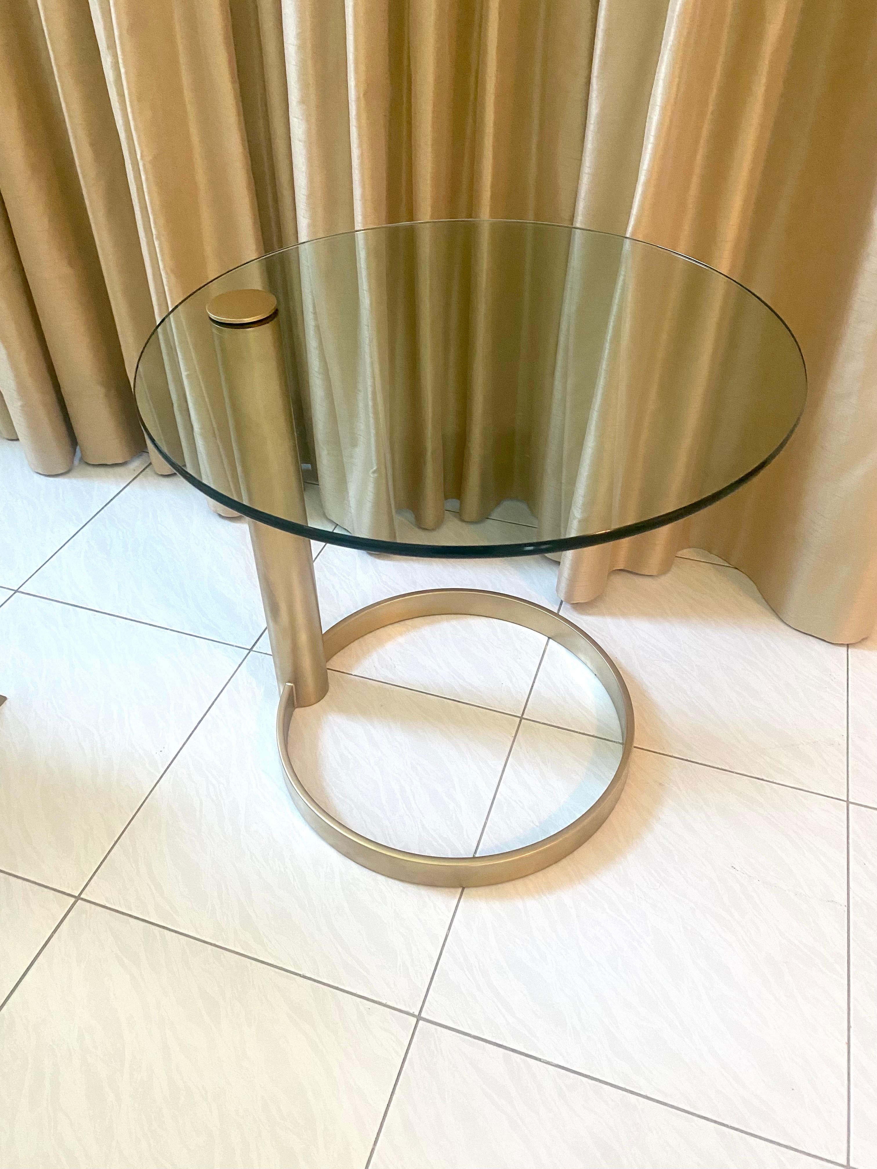 Sculptural Brass Side Table by Pace Collection In Good Condition For Sale In Miami, FL