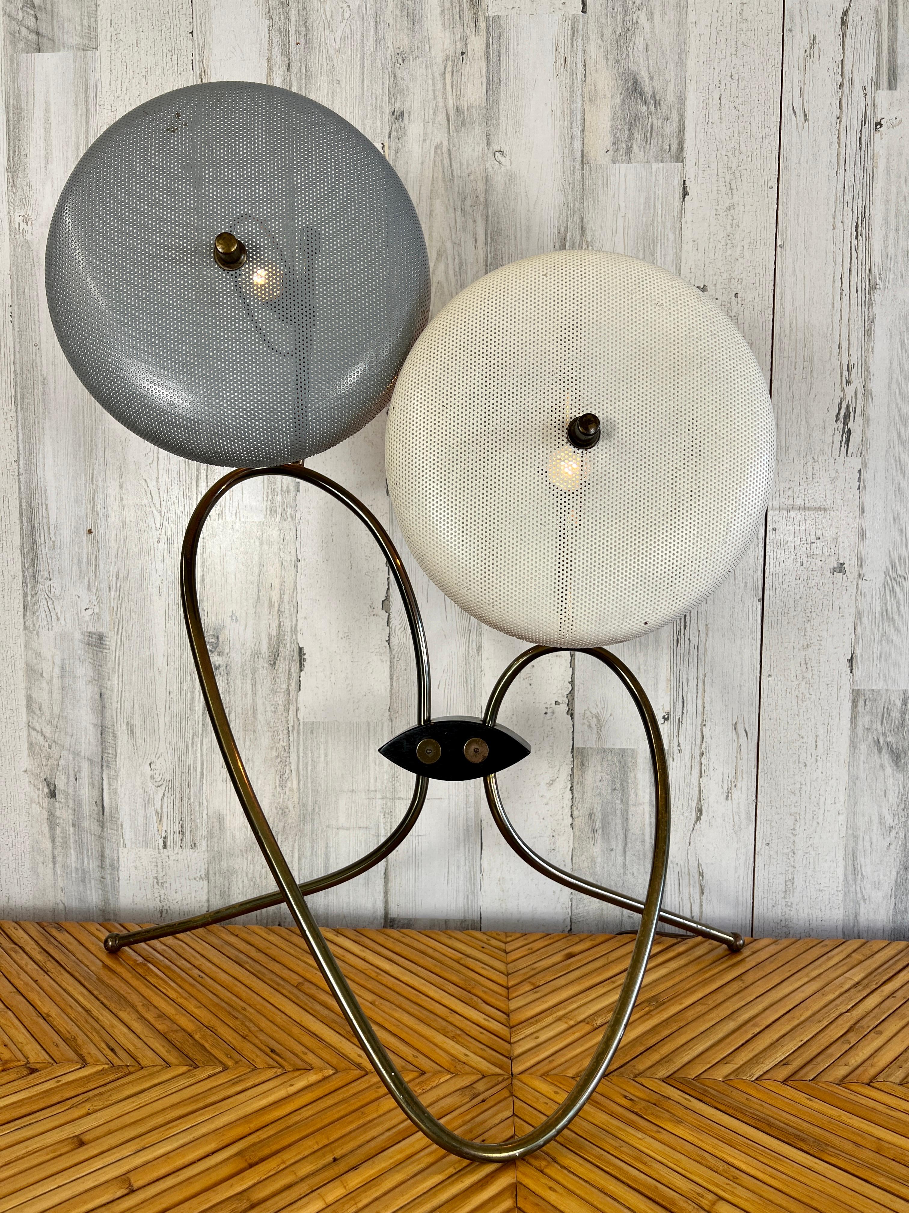 Sculptural Brass Table Lamp For Sale 7