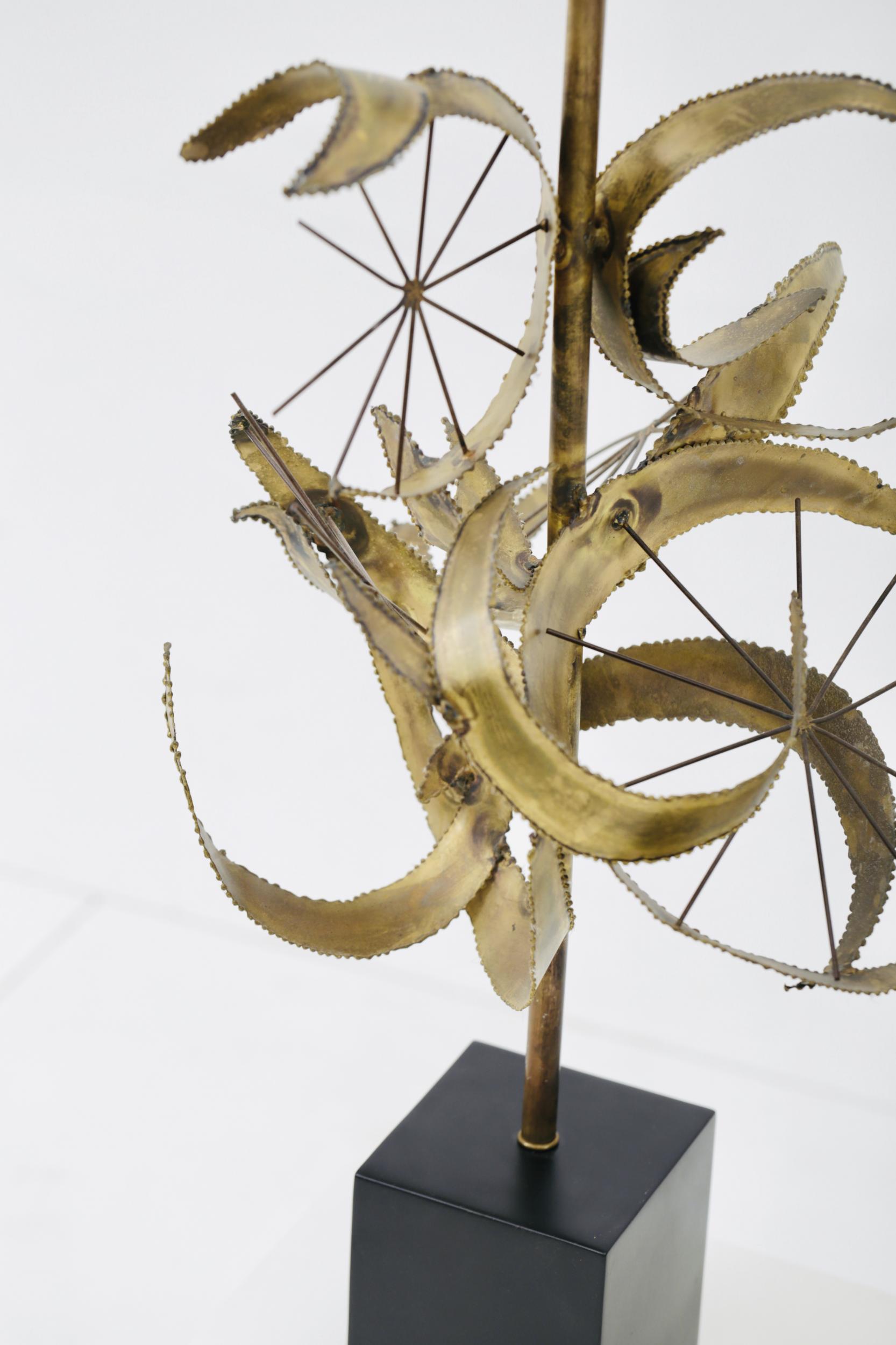 Sculptural Brass Table Lamps by Laurel 2