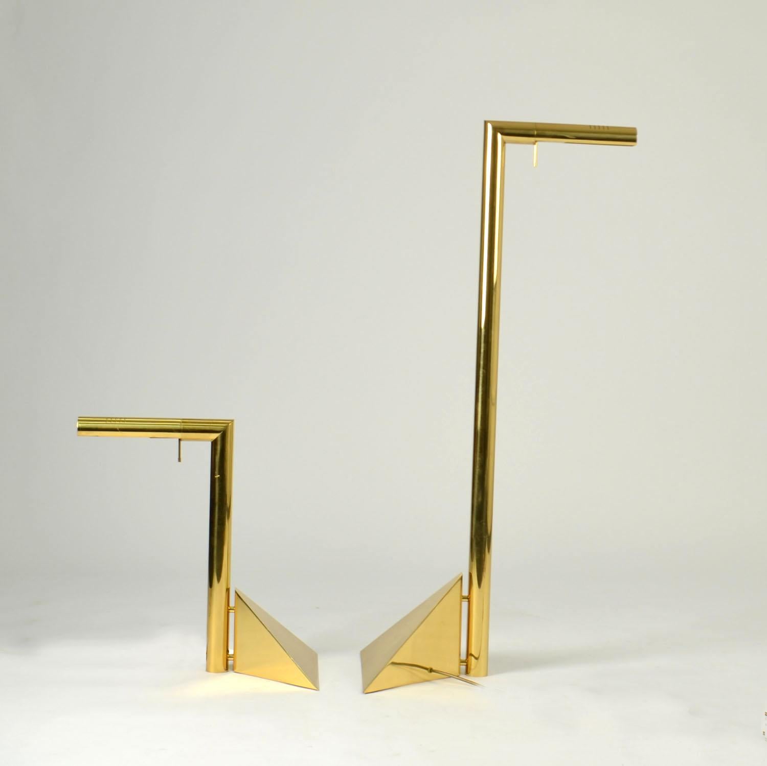 Sculptural Brass Tubular Table Lamp on Pyramide Foot 4