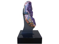 Skulpturale brasilianische Amethyst-Geode auf schwarzem Acrylsockel, Stefano Piccini