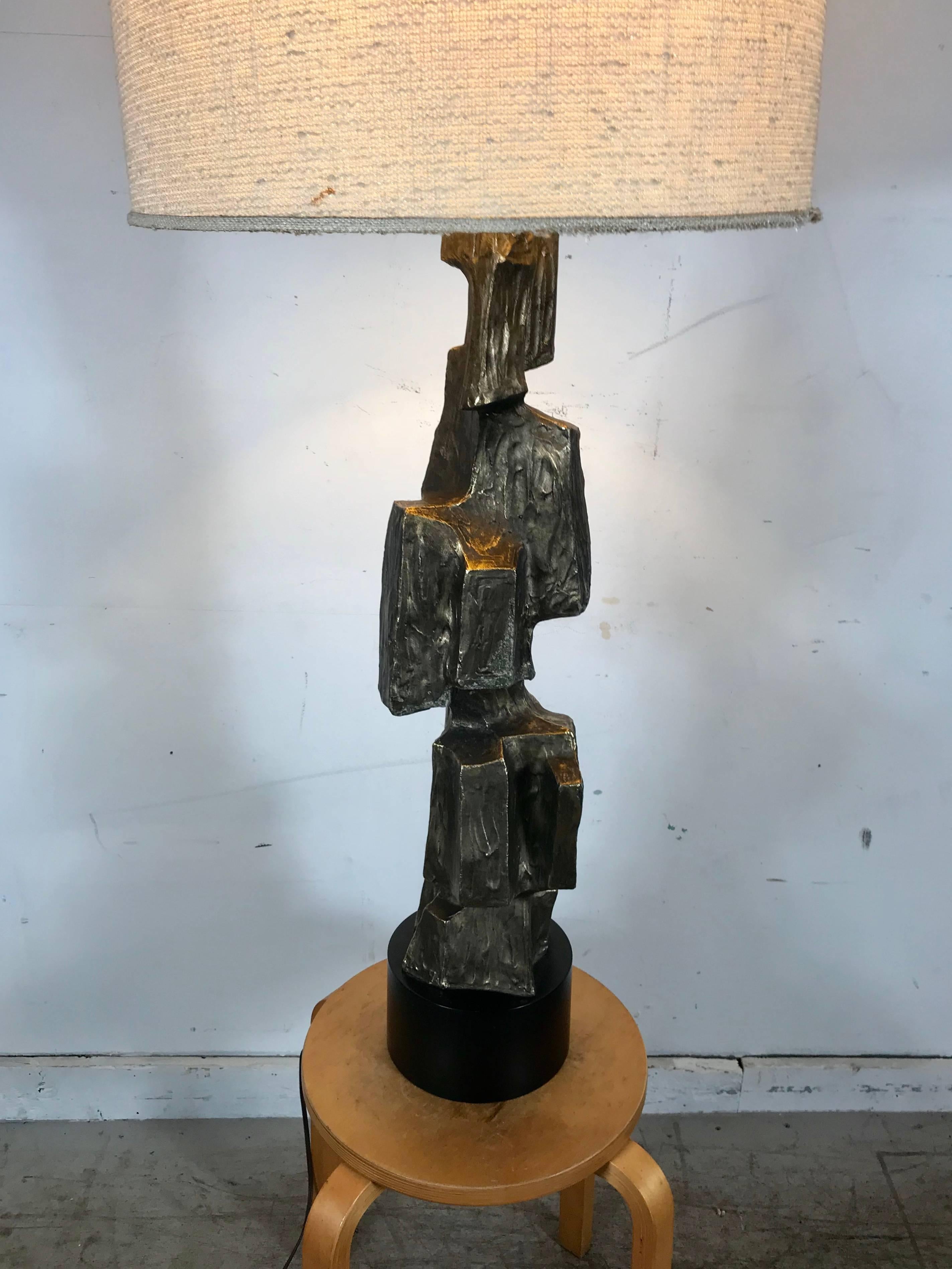 Late 20th Century Sculptural Bronze Brutalist Table Lamp, Maurizio Tempestini Laurel