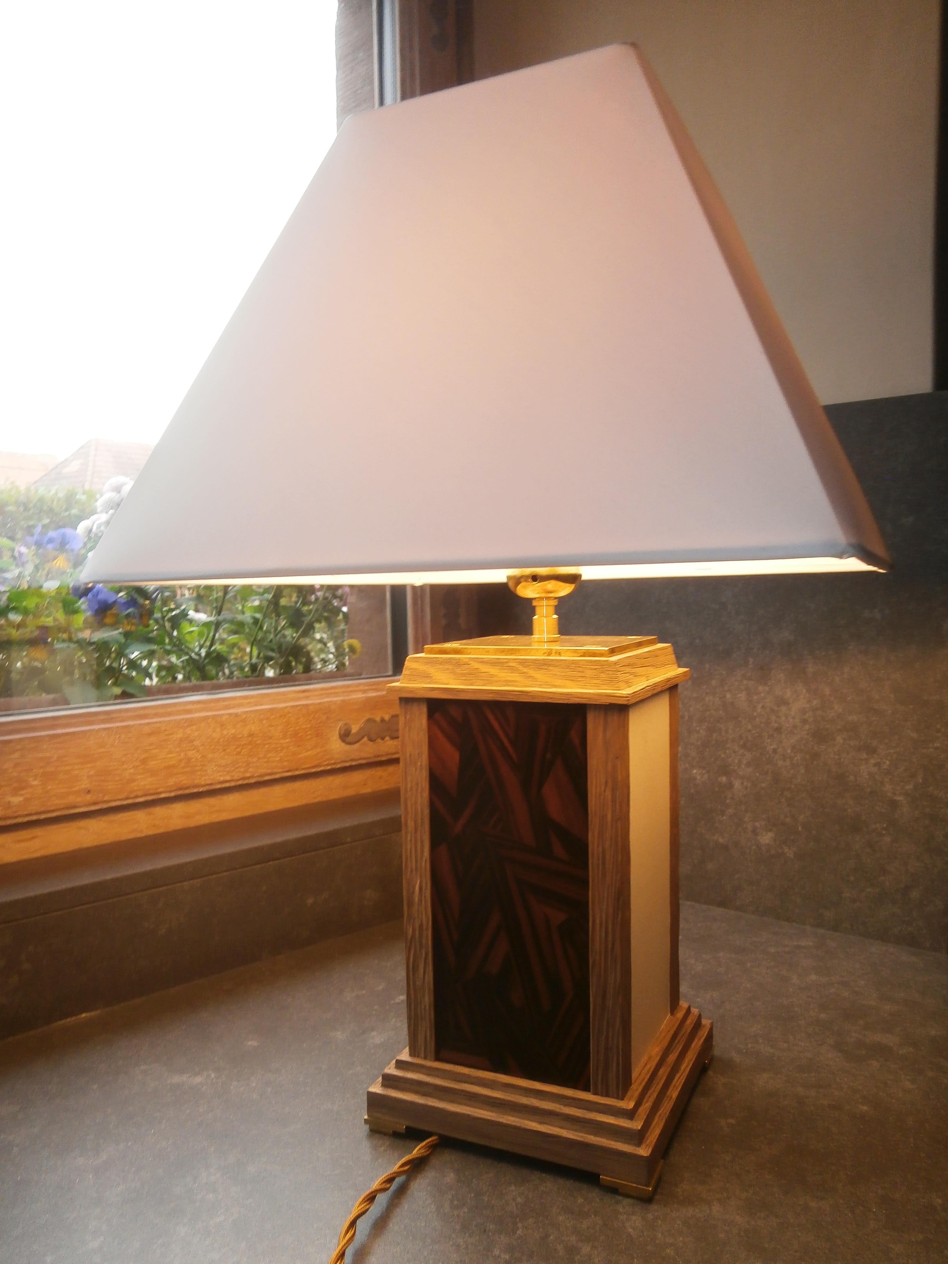 Lampe de table sculpturale en bronze en vente 5