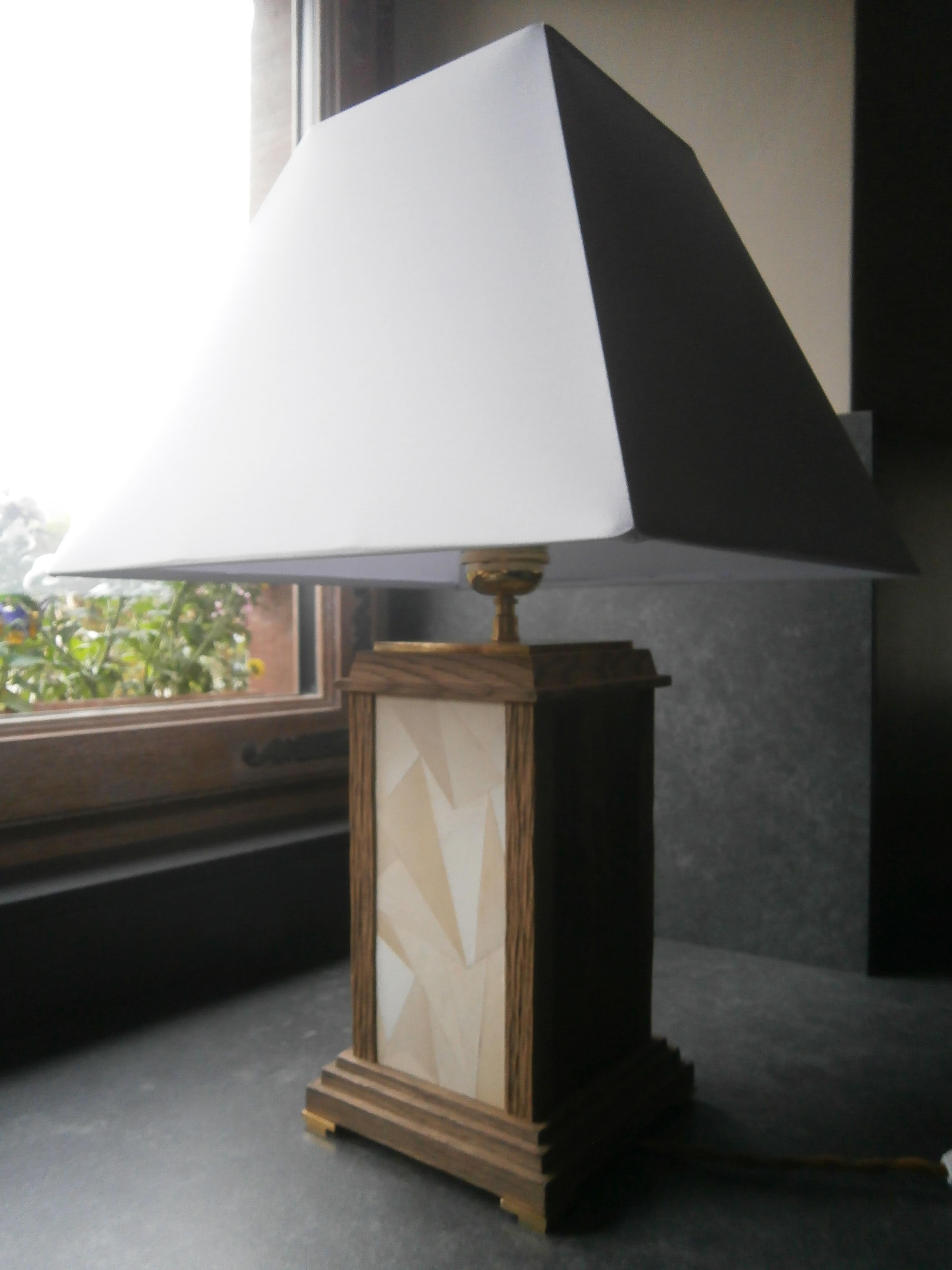 Sculptural Bronze Table Lamp In New Condition For Sale In Paris, FR